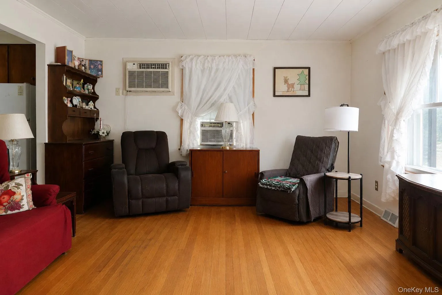 19 East Avenue, Montgomery, NY, 4 Bedrooms Bedrooms, 7 Rooms Rooms,1 BathroomBathrooms,Residential,For Rent,East,0,1015923 19 East Avenue, Montgomery, NY, 4 Bedrooms Bedrooms, 7 Rooms Rooms,1 BathroomBathrooms,Residential,For Rent,East,0,1015923