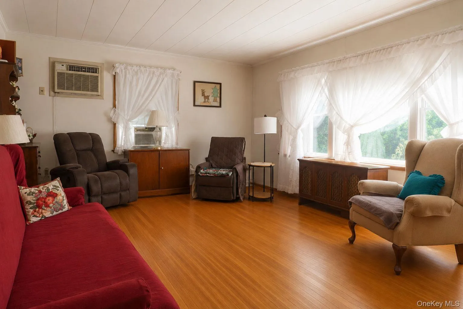 19 East Avenue, Montgomery, NY, 4 Bedrooms Bedrooms, 7 Rooms Rooms,1 BathroomBathrooms,Residential,For Rent,East,0,1015923 19 East Avenue, Montgomery, NY, 4 Bedrooms Bedrooms, 7 Rooms Rooms,1 BathroomBathrooms,Residential,For Rent,East,0,1015923