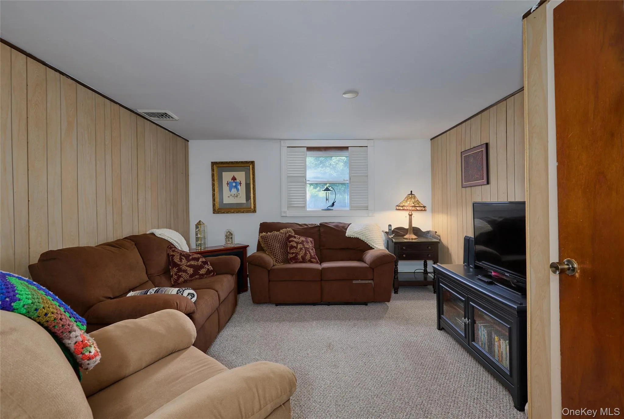 8 Abbie Lane, Hyde Park, NY, 3 Bedrooms Bedrooms, 8 Rooms Rooms,3 BathroomsBathrooms,Residential,For Rent,Abbie,0,KEY1015925 8 Abbie Lane, Hyde Park, NY, 3 Bedrooms Bedrooms, 8 Rooms Rooms,3 BathroomsBathrooms,Residential,For Rent,Abbie,0,KEY1015925