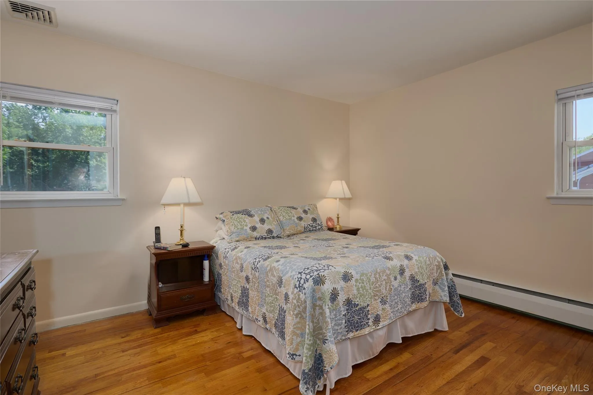 8 Abbie Lane, Hyde Park, NY, 3 Bedrooms Bedrooms, 8 Rooms Rooms,3 BathroomsBathrooms,Residential,For Rent,Abbie,0,KEY1015925 8 Abbie Lane, Hyde Park, NY, 3 Bedrooms Bedrooms, 8 Rooms Rooms,3 BathroomsBathrooms,Residential,For Rent,Abbie,0,KEY1015925