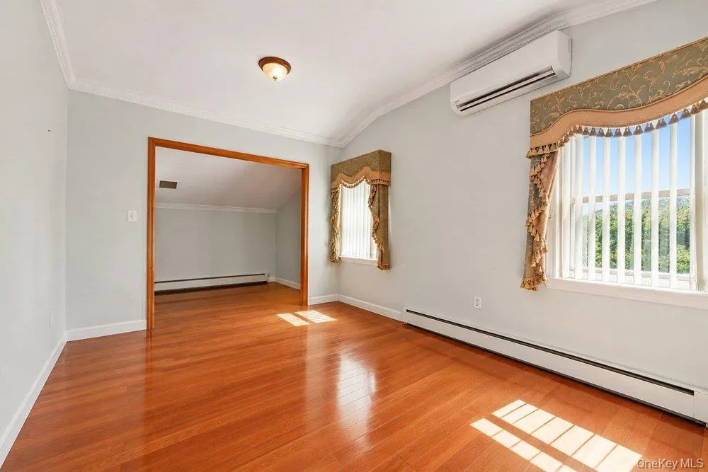 12847 233rd Street, New York, NY, 7 Bedrooms Bedrooms, 14 Rooms Rooms,3 BathroomsBathrooms,Residential,For Rent,233rd,0,1015928 12847 233rd Street, New York, NY, 7 Bedrooms Bedrooms, 14 Rooms Rooms,3 BathroomsBathrooms,Residential,For Rent,233rd,0,1015928
