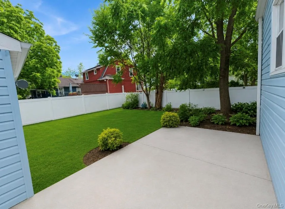 72 George Street, Babylon, NY, 3 Bedrooms Bedrooms, 7 Rooms Rooms,2 BathroomsBathrooms,Residential,For Rent,George,0,1015930 72 George Street, Babylon, NY, 3 Bedrooms Bedrooms, 7 Rooms Rooms,2 BathroomsBathrooms,Residential,For Rent,George,0,1015930