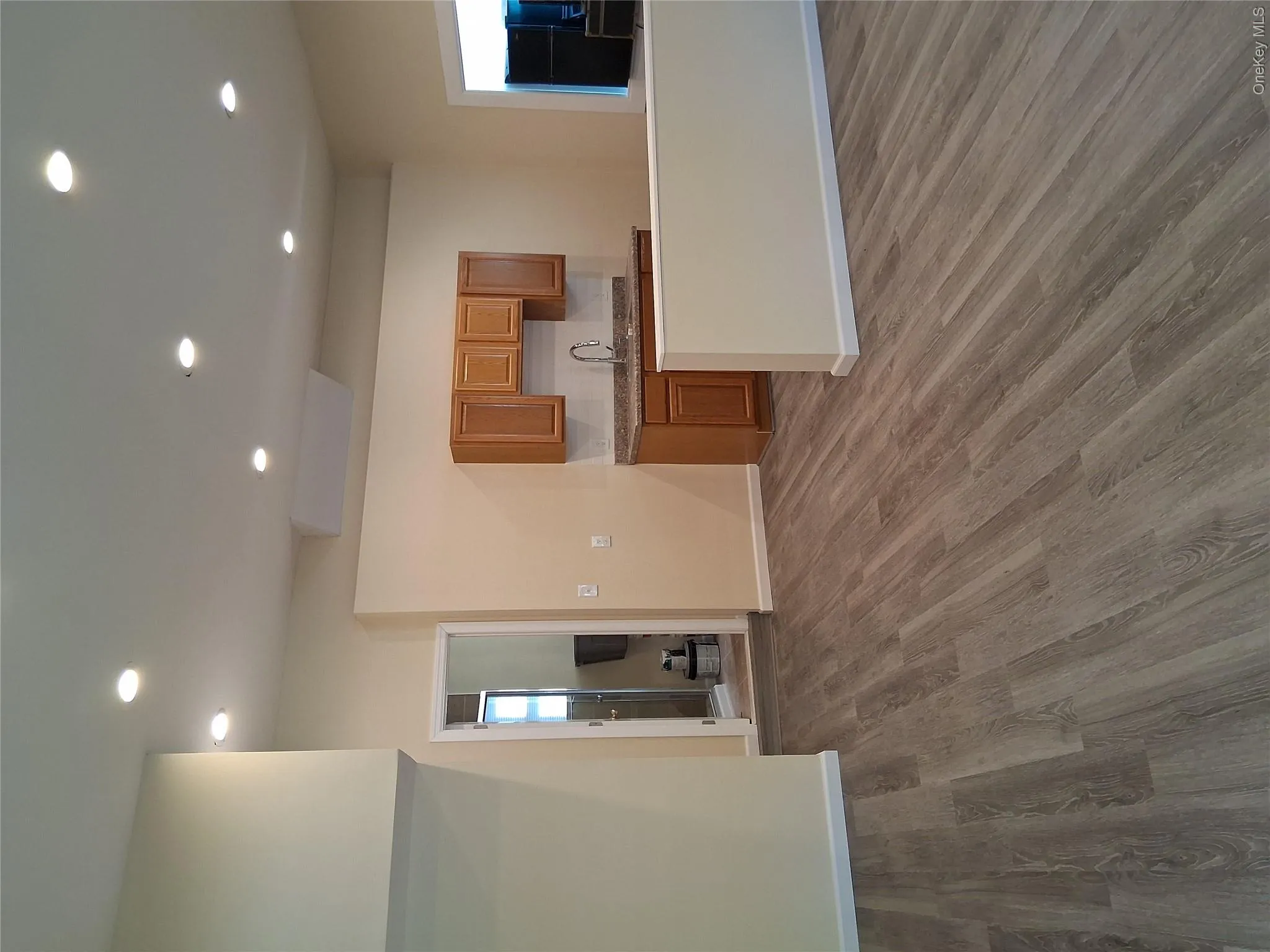 5485 Expressway Drive, Brookhaven, NY, 2 Rooms Rooms,1 BathroomBathrooms,Residential Lease,For Rent,Expressway,0,1015935 5485 Expressway Drive, Brookhaven, NY, 2 Rooms Rooms,1 BathroomBathrooms,Residential Lease,For Rent,Expressway,0,1015935