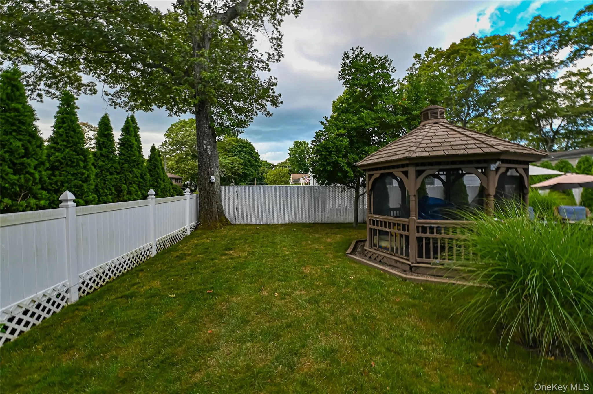 23 Hurtin Boulevard, Smithtown, NY, 4 Bedrooms Bedrooms, 9 Rooms Rooms,2 BathroomsBathrooms,Residential,For Rent,Hurtin,0,KEY1015936 23 Hurtin Boulevard, Smithtown, NY, 4 Bedrooms Bedrooms, 9 Rooms Rooms,2 BathroomsBathrooms,Residential,For Rent,Hurtin,0,KEY1015936