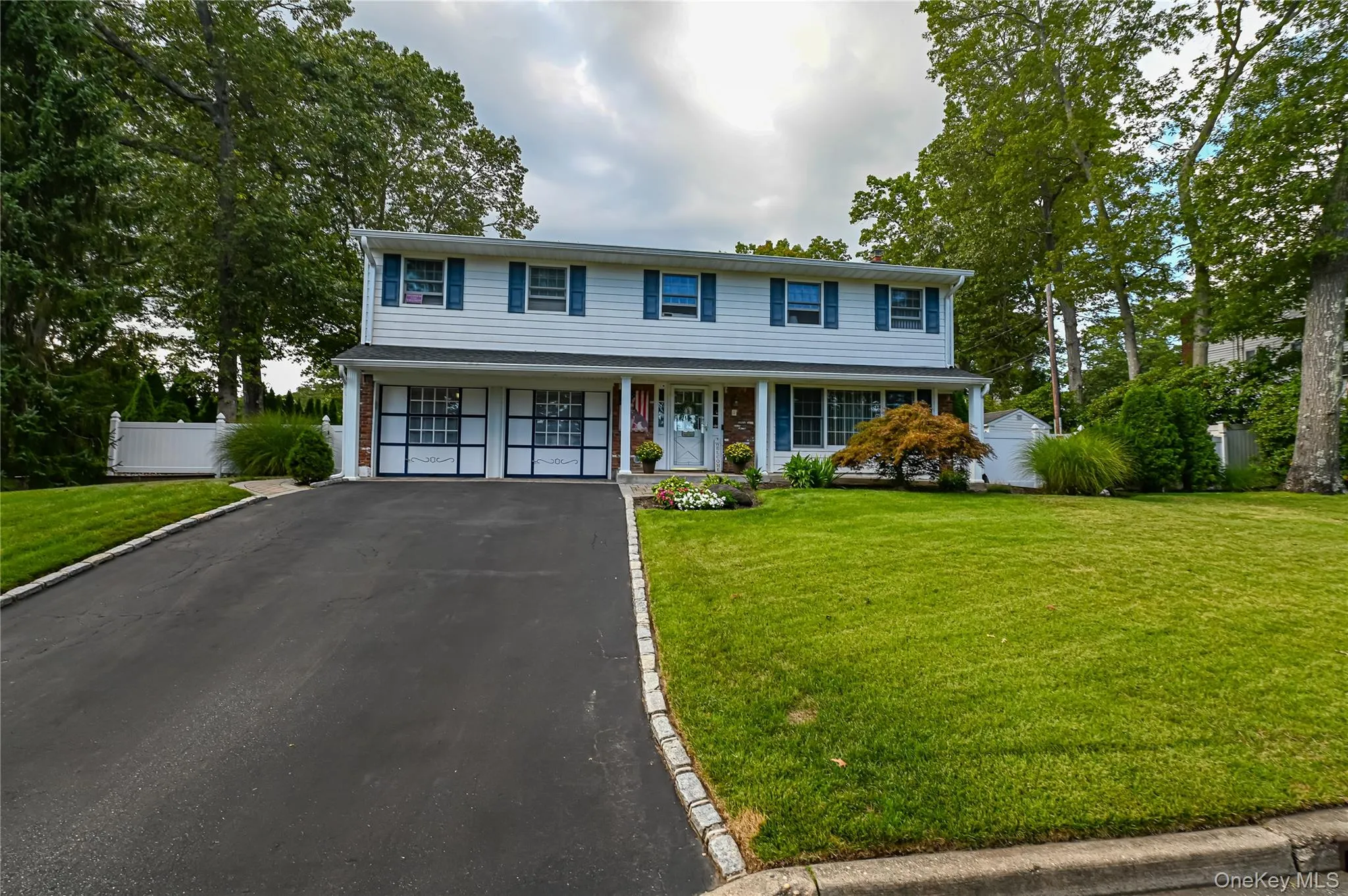 23 Hurtin Boulevard, Smithtown, NY, 4 Bedrooms Bedrooms, 9 Rooms Rooms,2 BathroomsBathrooms,Residential,For Rent,Hurtin,0,KEY1015936 23 Hurtin Boulevard, Smithtown, NY, 4 Bedrooms Bedrooms, 9 Rooms Rooms,2 BathroomsBathrooms,Residential,For Rent,Hurtin,0,KEY1015936