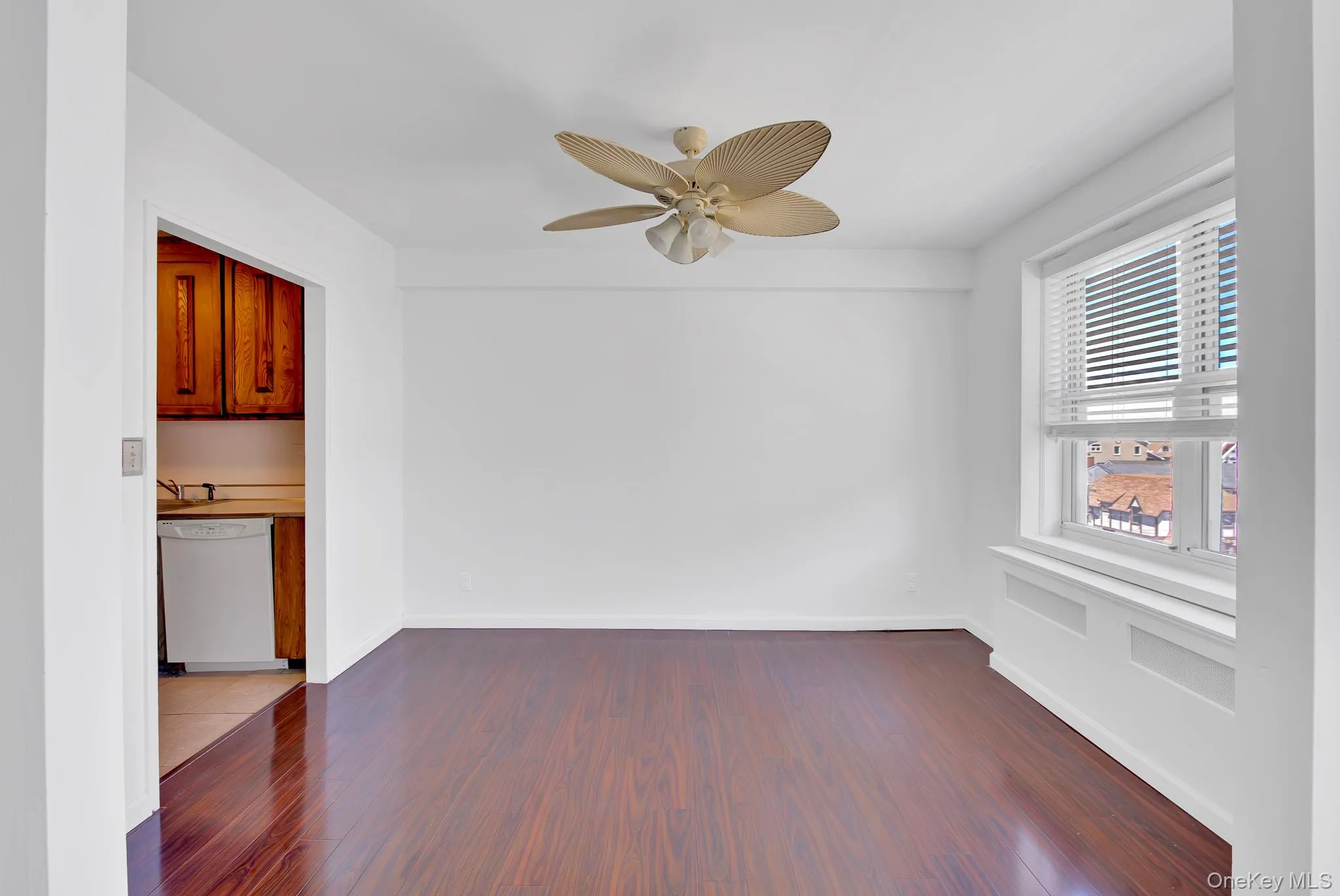 700 Shore Road, Long Beach, NY, 2 Bedrooms Bedrooms, 5 Rooms Rooms,2 BathroomsBathrooms,Residential,For Rent,Shore,0,1015943 700 Shore Road, Long Beach, NY, 2 Bedrooms Bedrooms, 5 Rooms Rooms,2 BathroomsBathrooms,Residential,For Rent,Shore,0,1015943