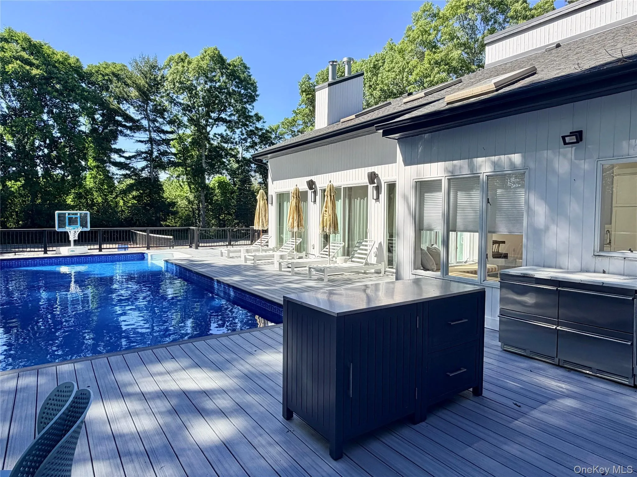 7 Midhampton Court, Southampton, NY, 5 Bedrooms Bedrooms, 8 Rooms Rooms,4 BathroomsBathrooms,Residential Lease,For Rent,Midhampton,0,KEY1015946 7 Midhampton Court, Southampton, NY, 5 Bedrooms Bedrooms, 8 Rooms Rooms,4 BathroomsBathrooms,Residential Lease,For Rent,Midhampton,0,KEY1015946