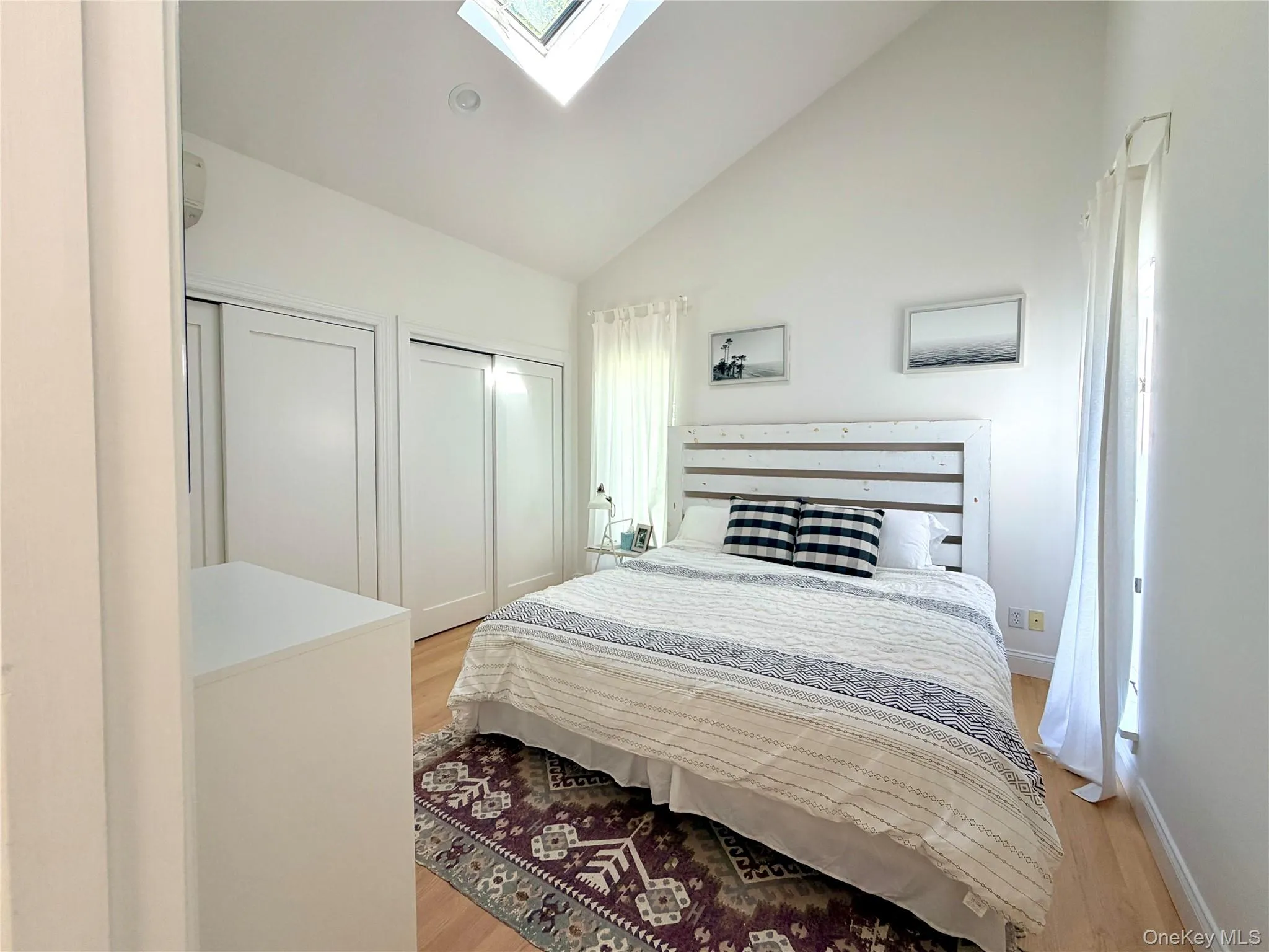 7 Midhampton Court, Southampton, NY, 5 Bedrooms Bedrooms, 8 Rooms Rooms,4 BathroomsBathrooms,Residential Lease,For Rent,Midhampton,0,KEY1015946 7 Midhampton Court, Southampton, NY, 5 Bedrooms Bedrooms, 8 Rooms Rooms,4 BathroomsBathrooms,Residential Lease,For Rent,Midhampton,0,KEY1015946