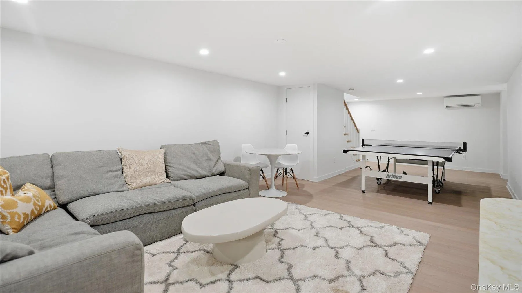 7 Midhampton Court, Southampton, NY, 5 Bedrooms Bedrooms, 8 Rooms Rooms,4 BathroomsBathrooms,Residential Lease,For Rent,Midhampton,0,1015946 7 Midhampton Court, Southampton, NY, 5 Bedrooms Bedrooms, 8 Rooms Rooms,4 BathroomsBathrooms,Residential Lease,For Rent,Midhampton,0,1015946