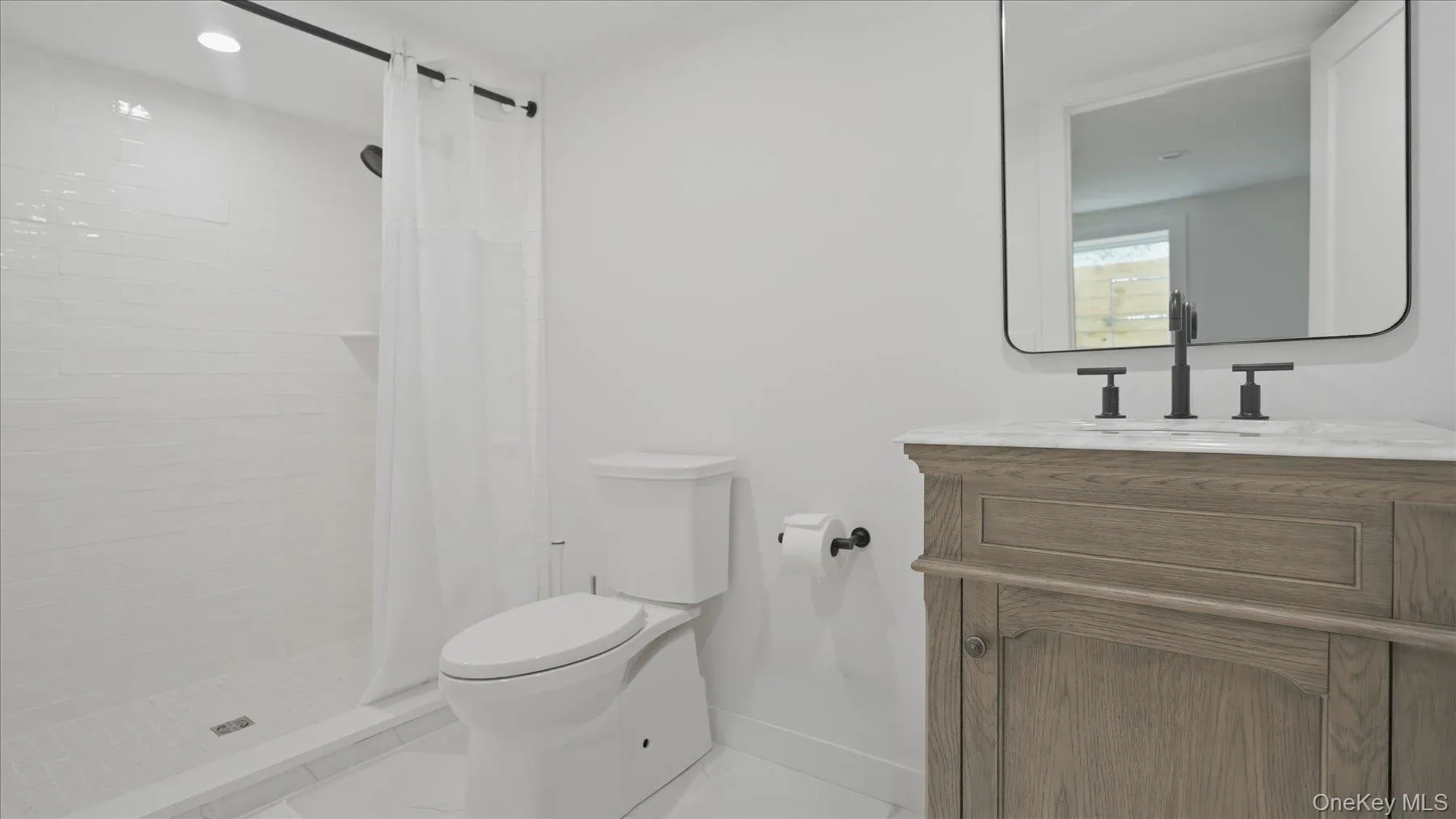 7 Midhampton Court, Southampton, NY, 5 Bedrooms Bedrooms, 8 Rooms Rooms,4 BathroomsBathrooms,Residential Lease,For Rent,Midhampton,0,1015946 7 Midhampton Court, Southampton, NY, 5 Bedrooms Bedrooms, 8 Rooms Rooms,4 BathroomsBathrooms,Residential Lease,For Rent,Midhampton,0,1015946