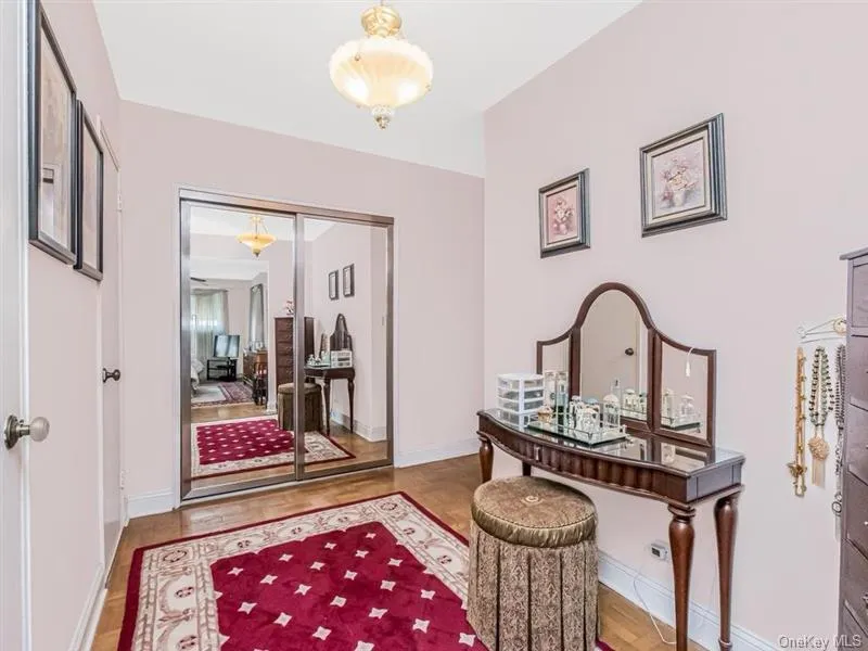 3530 Henry Hudson Parkway, New York, NY, 2 Bedrooms Bedrooms, 5 Rooms Rooms,2 BathroomsBathrooms,Residential,For Rent,Henry Hudson,0,1015947 3530 Henry Hudson Parkway, New York, NY, 2 Bedrooms Bedrooms, 5 Rooms Rooms,2 BathroomsBathrooms,Residential,For Rent,Henry Hudson,0,1015947
