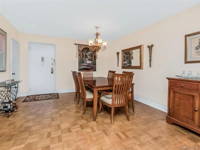 3530 Henry Hudson Parkway, New York, NY, 2 Bedrooms Bedrooms, 5 Rooms Rooms,2 BathroomsBathrooms,Residential,For Rent,Henry Hudson,0,1015947 3530 Henry Hudson Parkway, New York, NY, 2 Bedrooms Bedrooms, 5 Rooms Rooms,2 BathroomsBathrooms,Residential,For Rent,Henry Hudson,0,1015947