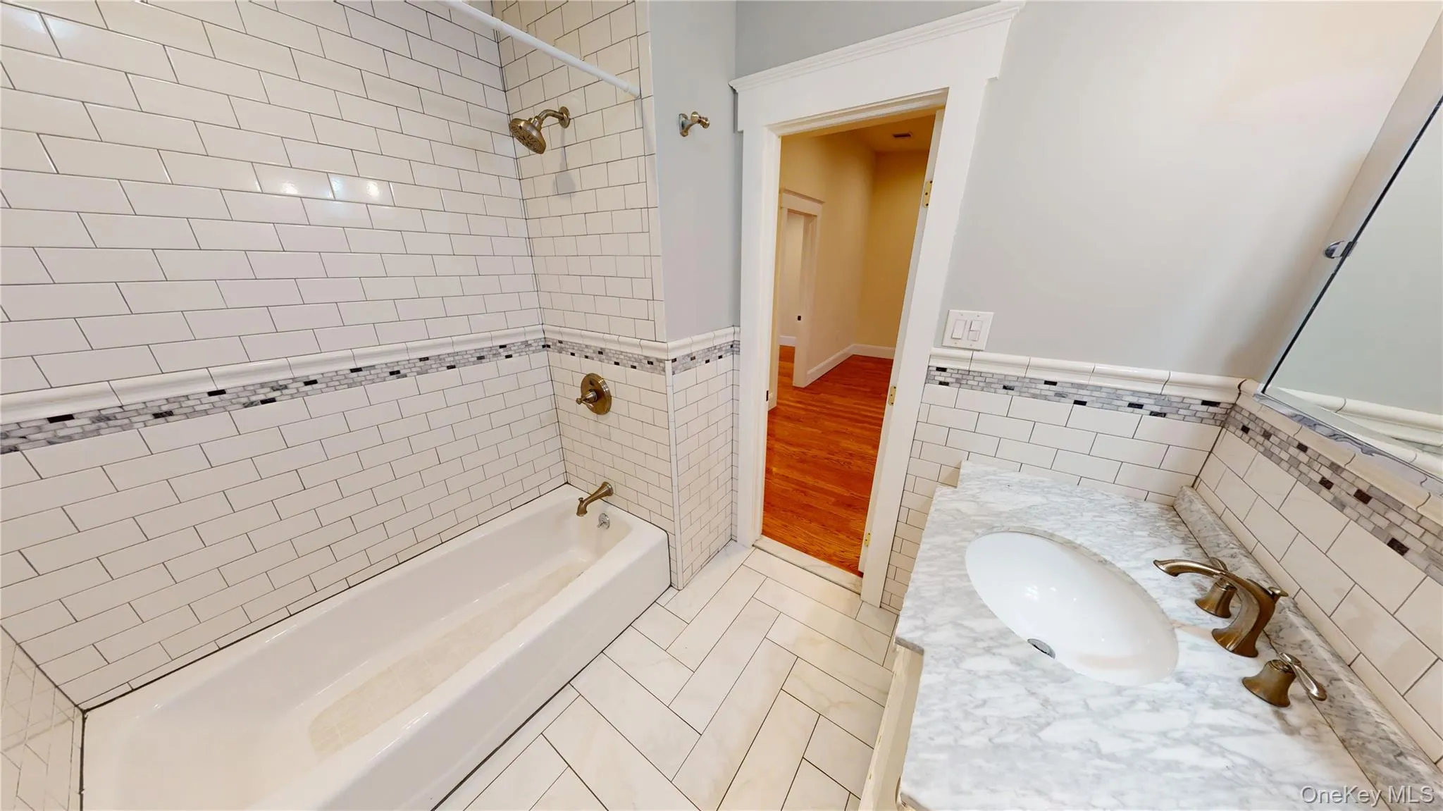 5 Wayne Avenue, Ramapo, NY, 2 Bedrooms Bedrooms, 5 Rooms Rooms,1 BathroomBathrooms,Residential Lease,For Rent,Wayne,0,1015954 5 Wayne Avenue, Ramapo, NY, 2 Bedrooms Bedrooms, 5 Rooms Rooms,1 BathroomBathrooms,Residential Lease,For Rent,Wayne,0,1015954