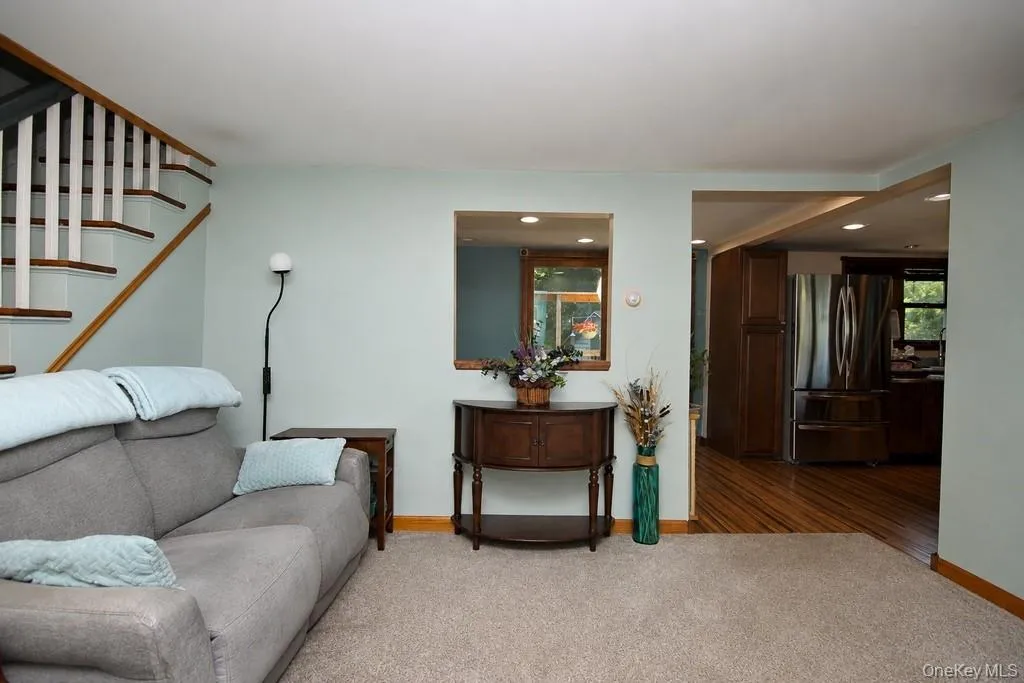 219 Main Street, Beacon, NY, 3 Bedrooms Bedrooms, 6 Rooms Rooms,1 BathroomBathrooms,Residential,For Rent,Main,0,1015956 219 Main Street, Beacon, NY, 3 Bedrooms Bedrooms, 6 Rooms Rooms,1 BathroomBathrooms,Residential,For Rent,Main,0,1015956
