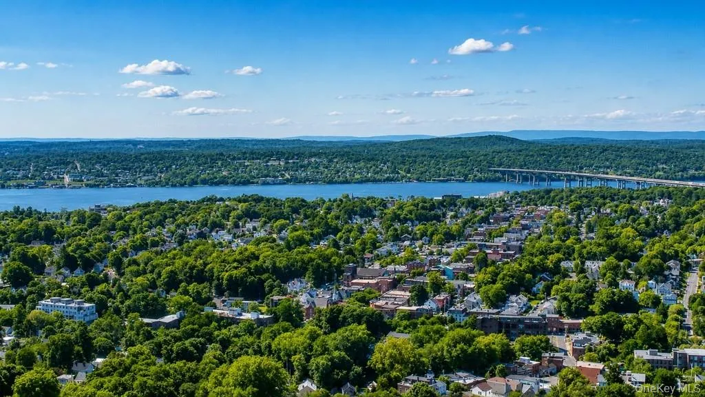 219 Main Street, Beacon, NY, 3 Bedrooms Bedrooms, 6 Rooms Rooms,1 BathroomBathrooms,Residential,For Rent,Main,0,1015956 219 Main Street, Beacon, NY, 3 Bedrooms Bedrooms, 6 Rooms Rooms,1 BathroomBathrooms,Residential,For Rent,Main,0,1015956