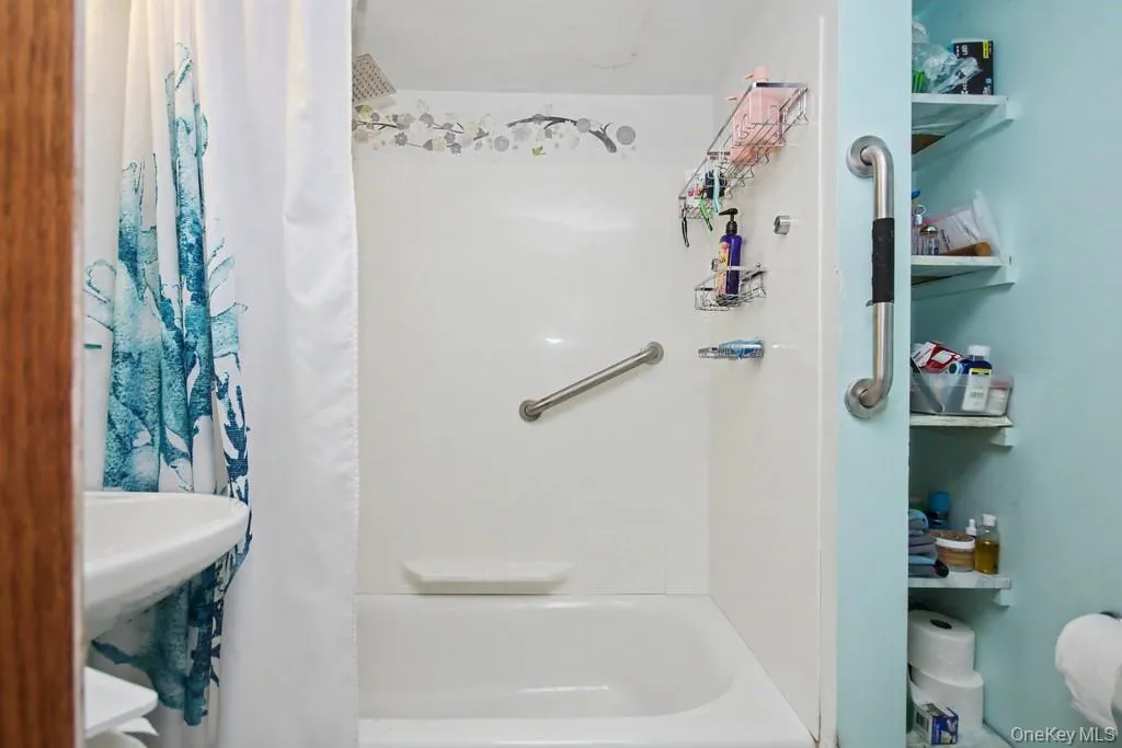 2nd floor full bath 2nd floor full bath