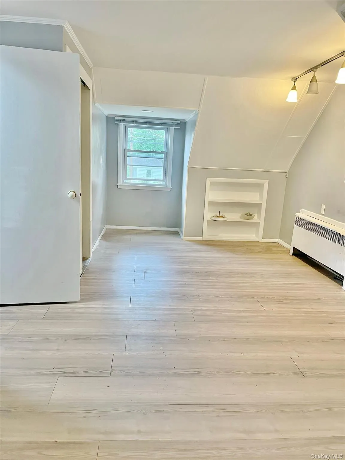 258 Steamboat Road, North Hempstead, NY, 4 Bedrooms Bedrooms, 6 Rooms Rooms,2 BathroomsBathrooms,Residential Lease,For Rent,Steamboat,0,1015957 258 Steamboat Road, North Hempstead, NY, 4 Bedrooms Bedrooms, 6 Rooms Rooms,2 BathroomsBathrooms,Residential Lease,For Rent,Steamboat,0,1015957