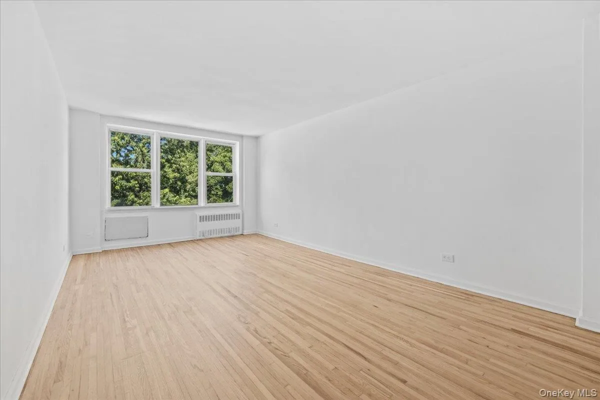601 Kappock Street, New York, NY, 1 Bedroom Bedrooms, 4 Rooms Rooms,1 BathroomBathrooms,Residential,For Rent,Kappock,0,1015958 601 Kappock Street, New York, NY, 1 Bedroom Bedrooms, 4 Rooms Rooms,1 BathroomBathrooms,Residential,For Rent,Kappock,0,1015958