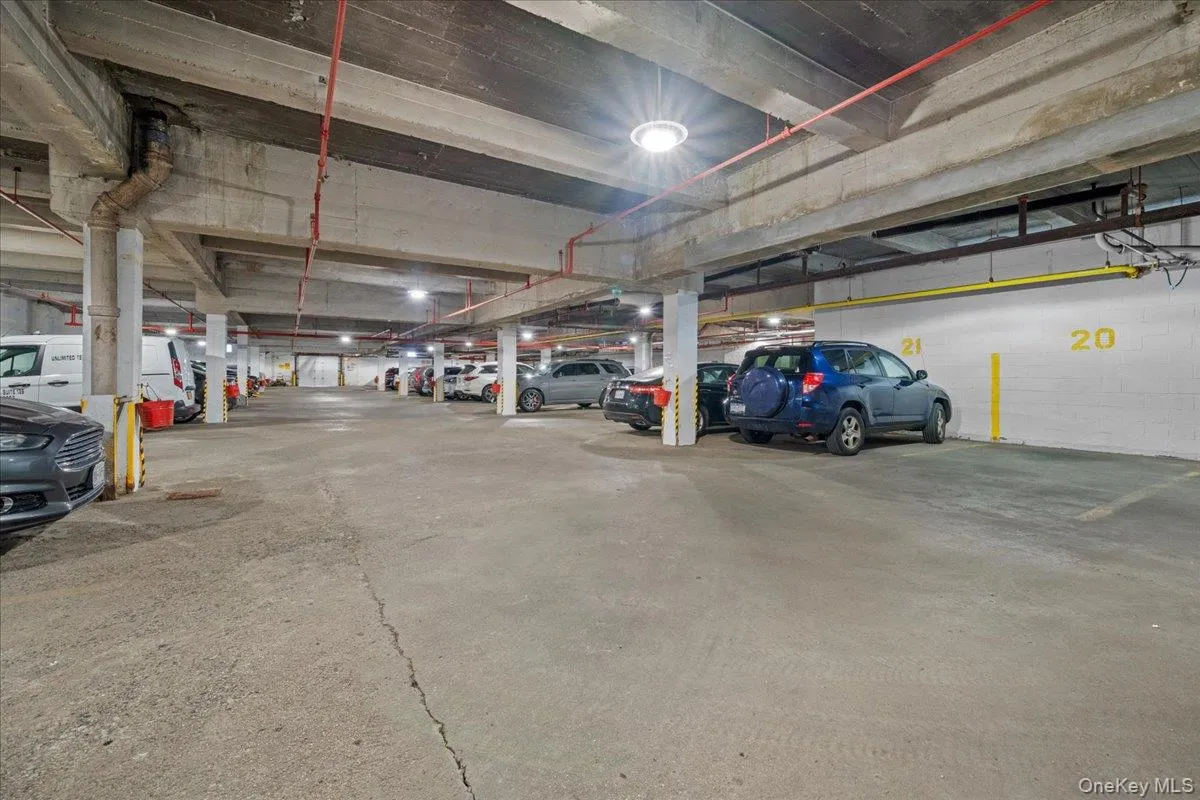 601 Kappock Street, New York, NY, 1 Bedroom Bedrooms, 4 Rooms Rooms,1 BathroomBathrooms,Residential,For Rent,Kappock,0,1015958 601 Kappock Street, New York, NY, 1 Bedroom Bedrooms, 4 Rooms Rooms,1 BathroomBathrooms,Residential,For Rent,Kappock,0,1015958