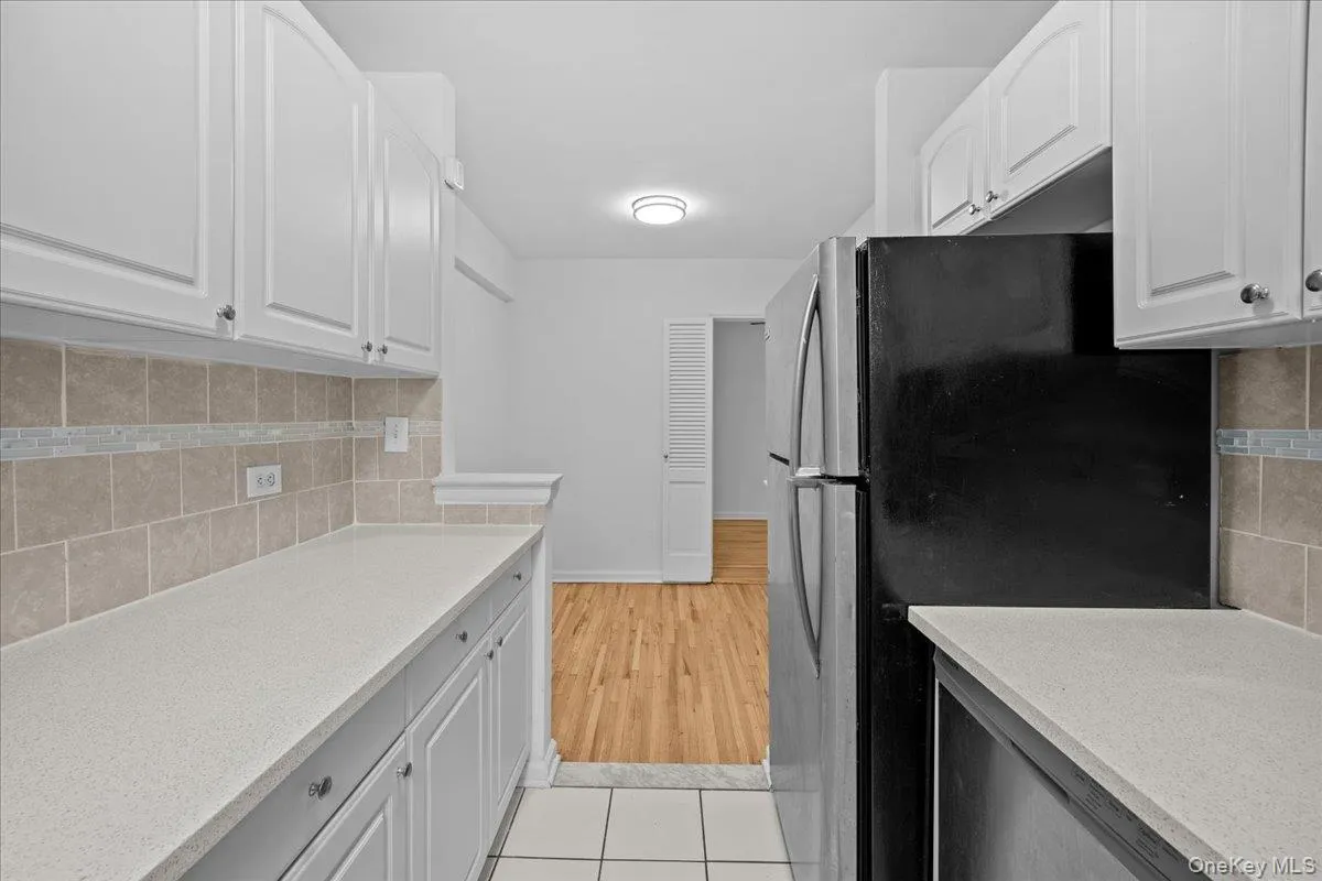 601 Kappock Street, New York, NY, 1 Bedroom Bedrooms, 4 Rooms Rooms,1 BathroomBathrooms,Residential,For Rent,Kappock,0,1015958 601 Kappock Street, New York, NY, 1 Bedroom Bedrooms, 4 Rooms Rooms,1 BathroomBathrooms,Residential,For Rent,Kappock,0,1015958