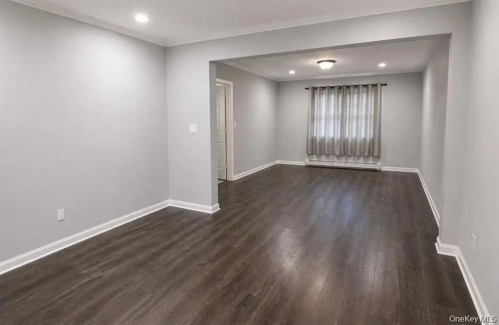 8 Harmony Lane, North Hempstead, NY, 5 Bedrooms Bedrooms, 10 Rooms Rooms,2 BathroomsBathrooms,Residential,For Rent,Harmony,0,1015965 8 Harmony Lane, North Hempstead, NY, 5 Bedrooms Bedrooms, 10 Rooms Rooms,2 BathroomsBathrooms,Residential,For Rent,Harmony,0,1015965