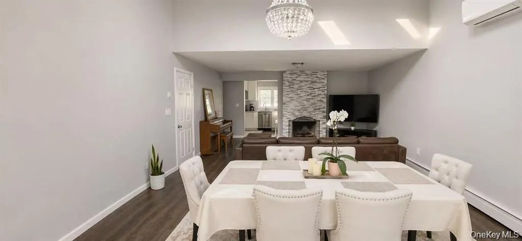 8 Harmony Lane, North Hempstead, NY, 5 Bedrooms Bedrooms, 10 Rooms Rooms,2 BathroomsBathrooms,Residential,For Rent,Harmony,0,1015965 8 Harmony Lane, North Hempstead, NY, 5 Bedrooms Bedrooms, 10 Rooms Rooms,2 BathroomsBathrooms,Residential,For Rent,Harmony,0,1015965