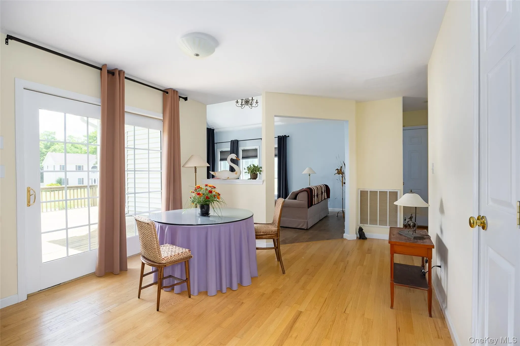 Eat-in area off kitchen. Eat-in kitchen. Sliding doors to deck. Family room with fireplace is on the other side of the wall. Eat-in area off kitchen. Eat-in kitchen. Sliding doors to deck. Family room with fireplace is on the other side of the wall.