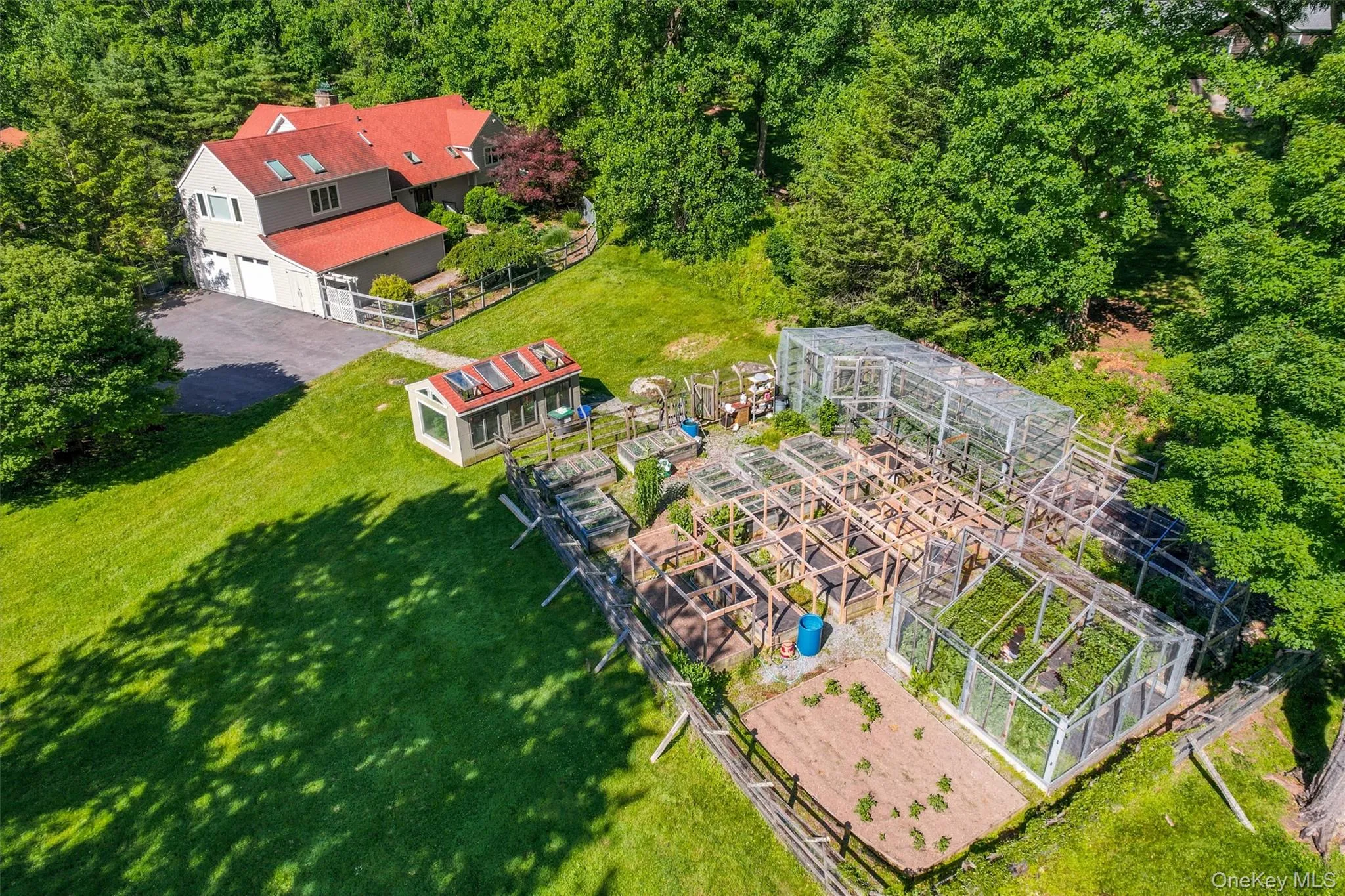 36 Chardavoyne Road, Warwick (town), NY, 4 Bedrooms Bedrooms, 7 Rooms Rooms,3 BathroomsBathrooms,Residential,For Rent,Chardavoyne,0,1015967 36 Chardavoyne Road, Warwick (town), NY, 4 Bedrooms Bedrooms, 7 Rooms Rooms,3 BathroomsBathrooms,Residential,For Rent,Chardavoyne,0,1015967
