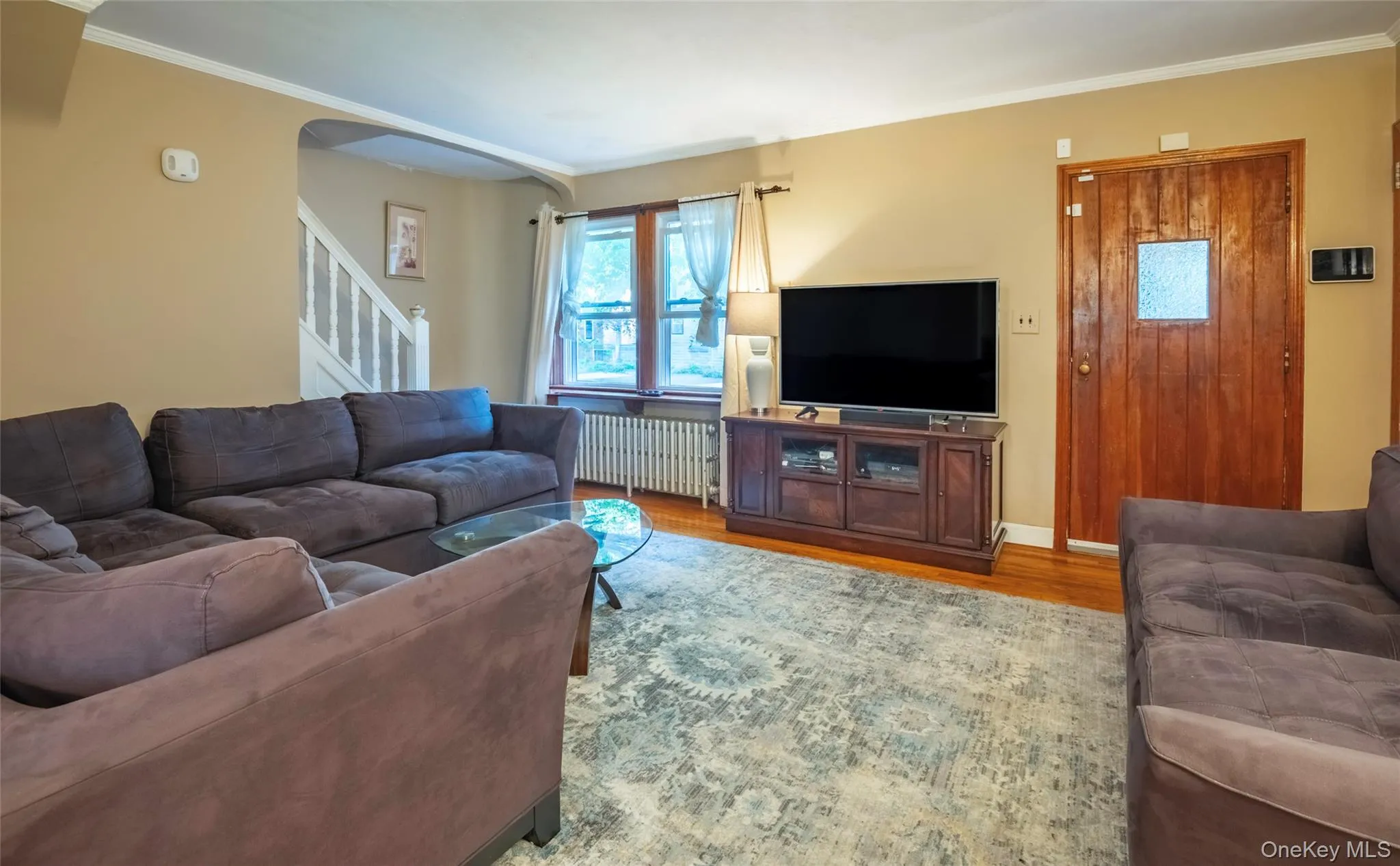 8415 253rd Street, New York, NY, 4 Bedrooms Bedrooms, 7 Rooms Rooms,2 BathroomsBathrooms,Residential,For Rent,253rd,0,1015970 8415 253rd Street, New York, NY, 4 Bedrooms Bedrooms, 7 Rooms Rooms,2 BathroomsBathrooms,Residential,For Rent,253rd,0,1015970