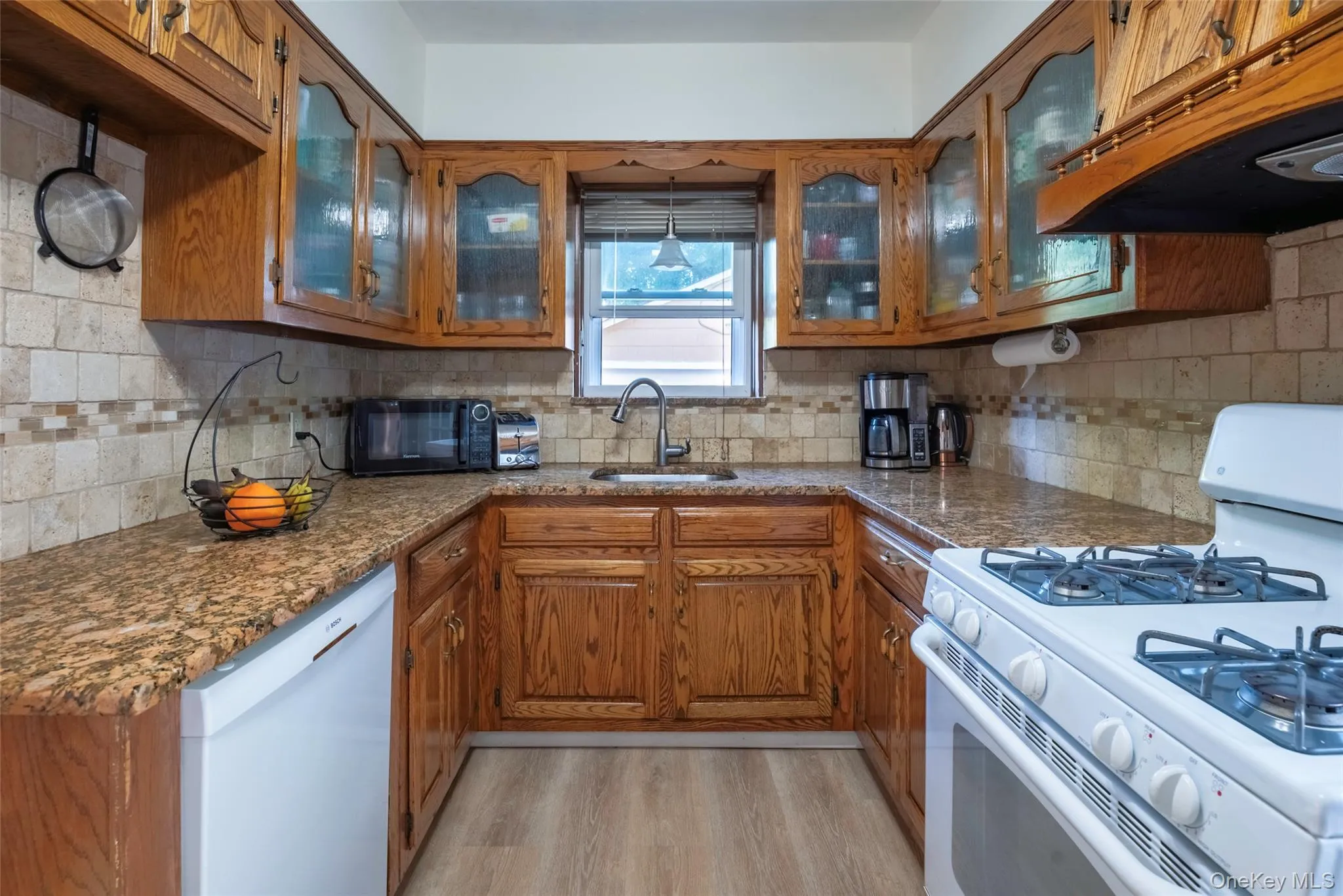 8415 253rd Street, New York, NY, 4 Bedrooms Bedrooms, 7 Rooms Rooms,2 BathroomsBathrooms,Residential,For Rent,253rd,0,1015970 8415 253rd Street, New York, NY, 4 Bedrooms Bedrooms, 7 Rooms Rooms,2 BathroomsBathrooms,Residential,For Rent,253rd,0,1015970