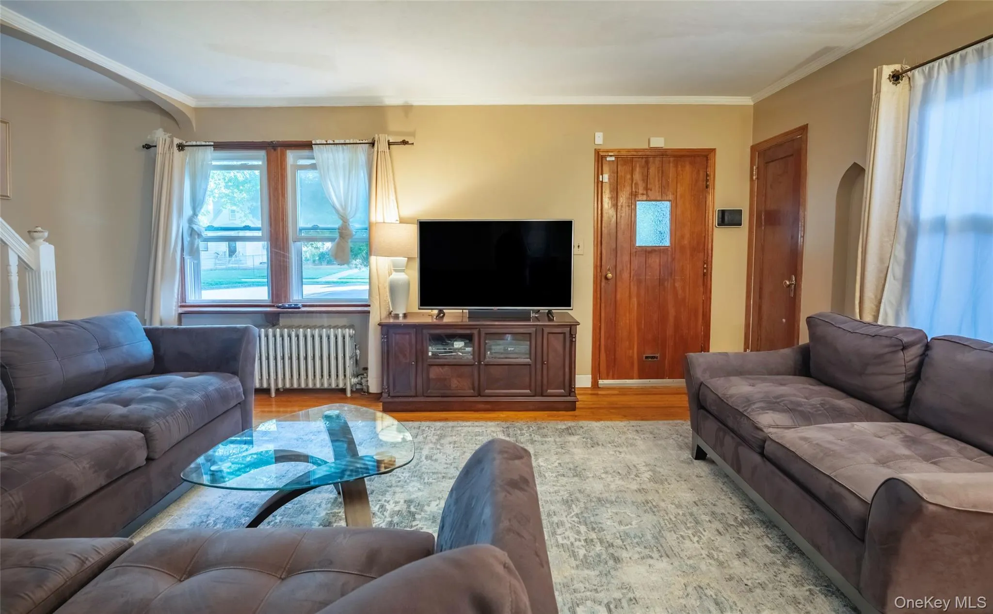 8415 253rd Street, New York, NY, 4 Bedrooms Bedrooms, 7 Rooms Rooms,2 BathroomsBathrooms,Residential,For Rent,253rd,0,1015970 8415 253rd Street, New York, NY, 4 Bedrooms Bedrooms, 7 Rooms Rooms,2 BathroomsBathrooms,Residential,For Rent,253rd,0,1015970