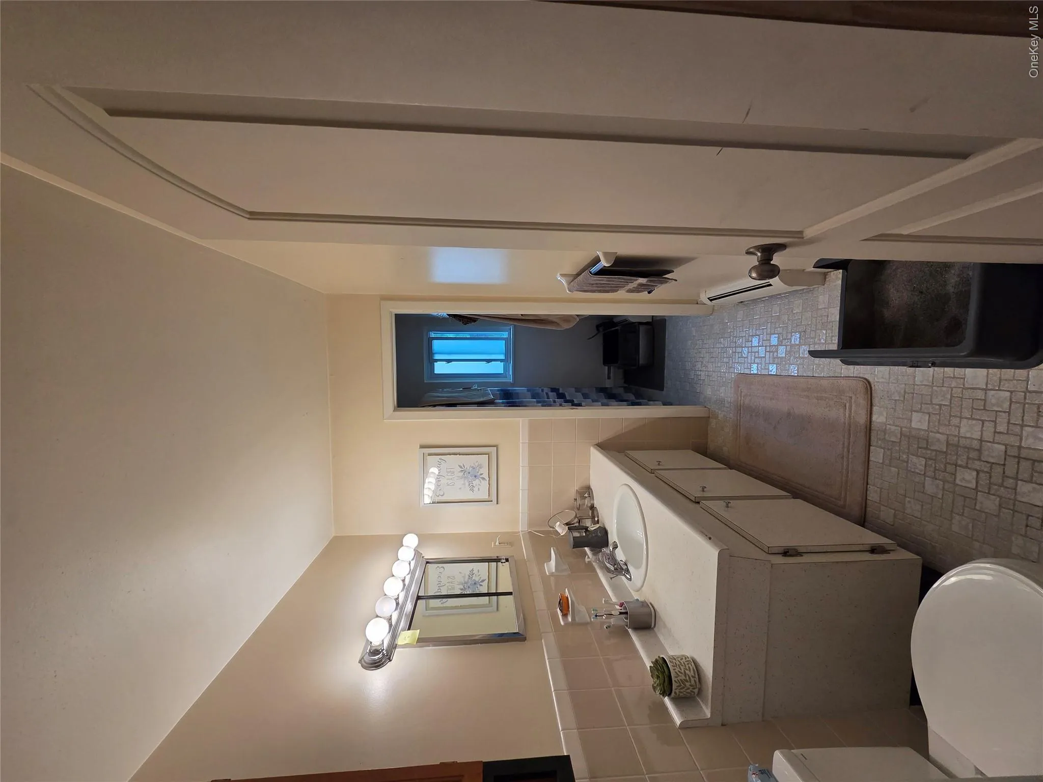 2740 South Road, Poughkeepsie, NY, 2 Bedrooms Bedrooms, 6 Rooms Rooms,1 BathroomBathrooms,Residential,For Rent,South,0,1015975 2740 South Road, Poughkeepsie, NY, 2 Bedrooms Bedrooms, 6 Rooms Rooms,1 BathroomBathrooms,Residential,For Rent,South,0,1015975