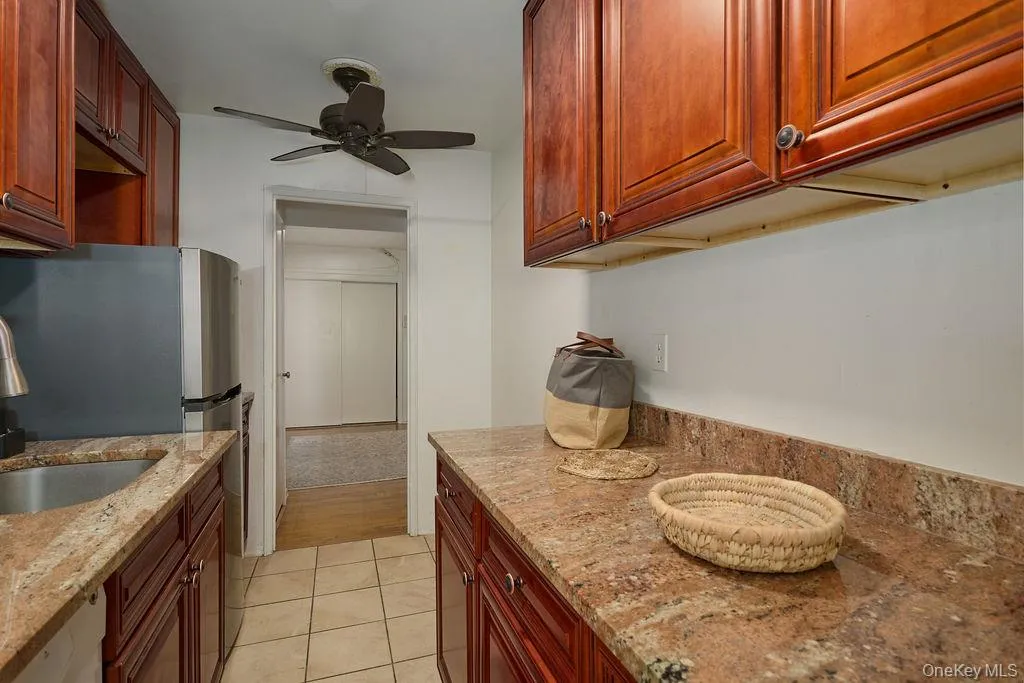 Granite counter tops Granite counter tops