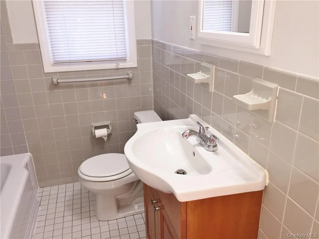 155 Shear Hill Road, Carmel, NY, 2 Bedrooms Bedrooms, 4 Rooms Rooms,1 BathroomBathrooms,Residential Lease,For Rent,Shear Hill,0,1015987 155 Shear Hill Road, Carmel, NY, 2 Bedrooms Bedrooms, 4 Rooms Rooms,1 BathroomBathrooms,Residential Lease,For Rent,Shear Hill,0,1015987