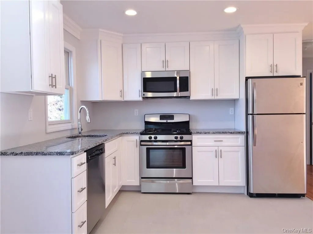 155 Shear Hill Road, Carmel, NY, 2 Bedrooms Bedrooms, 4 Rooms Rooms,1 BathroomBathrooms,Residential Lease,For Rent,Shear Hill,0,1015987 155 Shear Hill Road, Carmel, NY, 2 Bedrooms Bedrooms, 4 Rooms Rooms,1 BathroomBathrooms,Residential Lease,For Rent,Shear Hill,0,1015987
