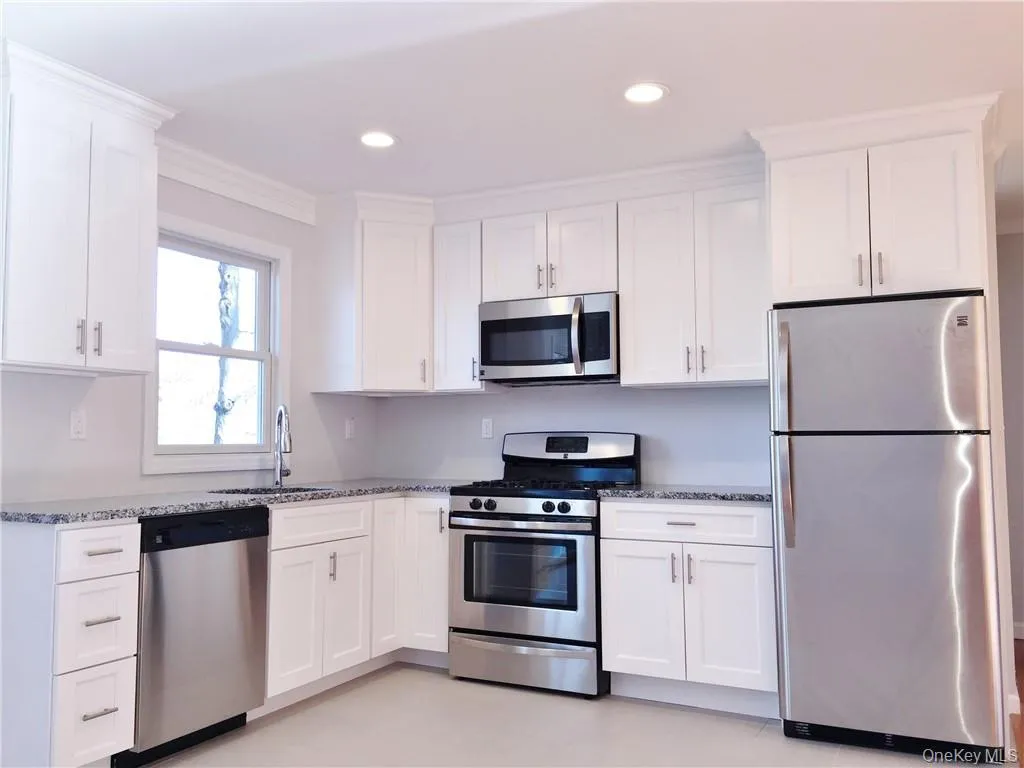 155 Shear Hill Road, Carmel, NY, 2 Bedrooms Bedrooms, 4 Rooms Rooms,1 BathroomBathrooms,Residential Lease,For Rent,Shear Hill,0,1015987 155 Shear Hill Road, Carmel, NY, 2 Bedrooms Bedrooms, 4 Rooms Rooms,1 BathroomBathrooms,Residential Lease,For Rent,Shear Hill,0,1015987