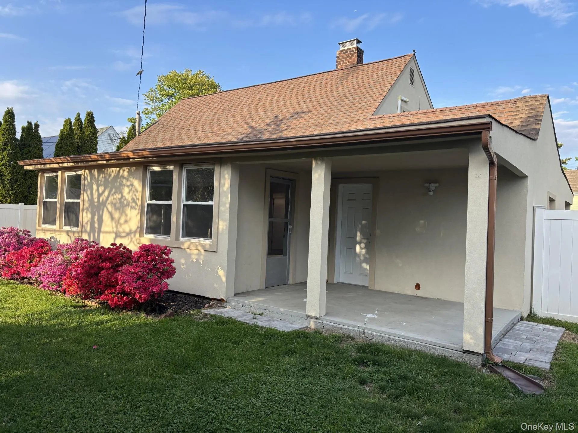 55 Acer Lane, Oyster Bay, NY, 4 Bedrooms Bedrooms, 7 Rooms Rooms,2 BathroomsBathrooms,Residential Lease,For Rent,Acer,0,1015988 55 Acer Lane, Oyster Bay, NY, 4 Bedrooms Bedrooms, 7 Rooms Rooms,2 BathroomsBathrooms,Residential Lease,For Rent,Acer,0,1015988