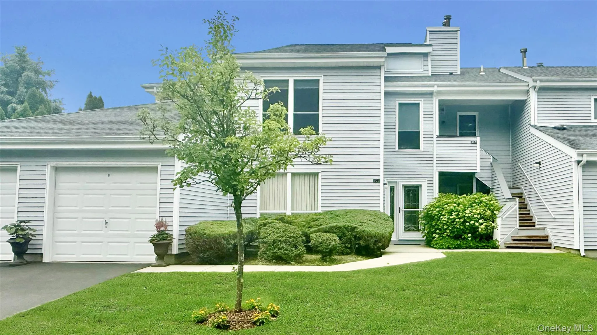 102 Hampton Vista Drive, Brookhaven, NY, 2 Bedrooms Bedrooms, 5 Rooms Rooms,2 BathroomsBathrooms,Residential,For Rent,Hampton Vista,0,1015991 102 Hampton Vista Drive, Brookhaven, NY, 2 Bedrooms Bedrooms, 5 Rooms Rooms,2 BathroomsBathrooms,Residential,For Rent,Hampton Vista,0,1015991