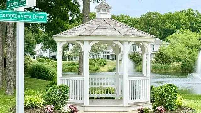 102 Hampton Vista Drive, Brookhaven, NY, 2 Bedrooms Bedrooms, 5 Rooms Rooms,2 BathroomsBathrooms,Residential,For Rent,Hampton Vista,0,1015991 102 Hampton Vista Drive, Brookhaven, NY, 2 Bedrooms Bedrooms, 5 Rooms Rooms,2 BathroomsBathrooms,Residential,For Rent,Hampton Vista,0,1015991