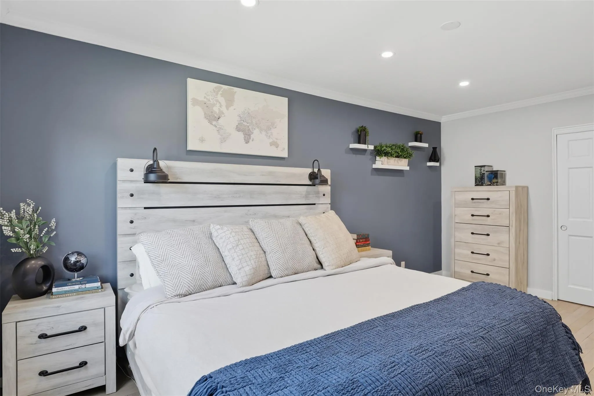 Bedroom with large closet Bedroom with large closet