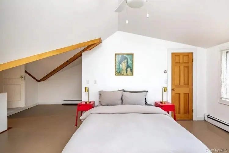 60 Neck Road, Shelter Island, NY, 2 Bedrooms Bedrooms, 5 Rooms Rooms,2 BathroomsBathrooms,Residential,For Rent,Neck,0,1015995 60 Neck Road, Shelter Island, NY, 2 Bedrooms Bedrooms, 5 Rooms Rooms,2 BathroomsBathrooms,Residential,For Rent,Neck,0,1015995