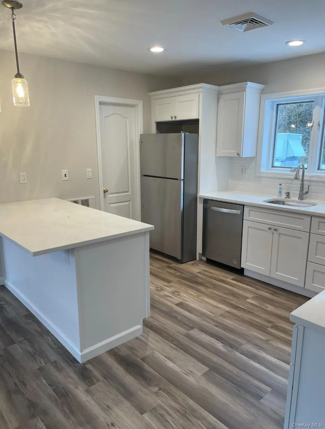 222 Main Street, Cornwall, NY, 2 Bedrooms Bedrooms, 5 Rooms Rooms,1 BathroomBathrooms,Residential Lease,For Rent,Main,0,1015996 222 Main Street, Cornwall, NY, 2 Bedrooms Bedrooms, 5 Rooms Rooms,1 BathroomBathrooms,Residential Lease,For Rent,Main,0,1015996