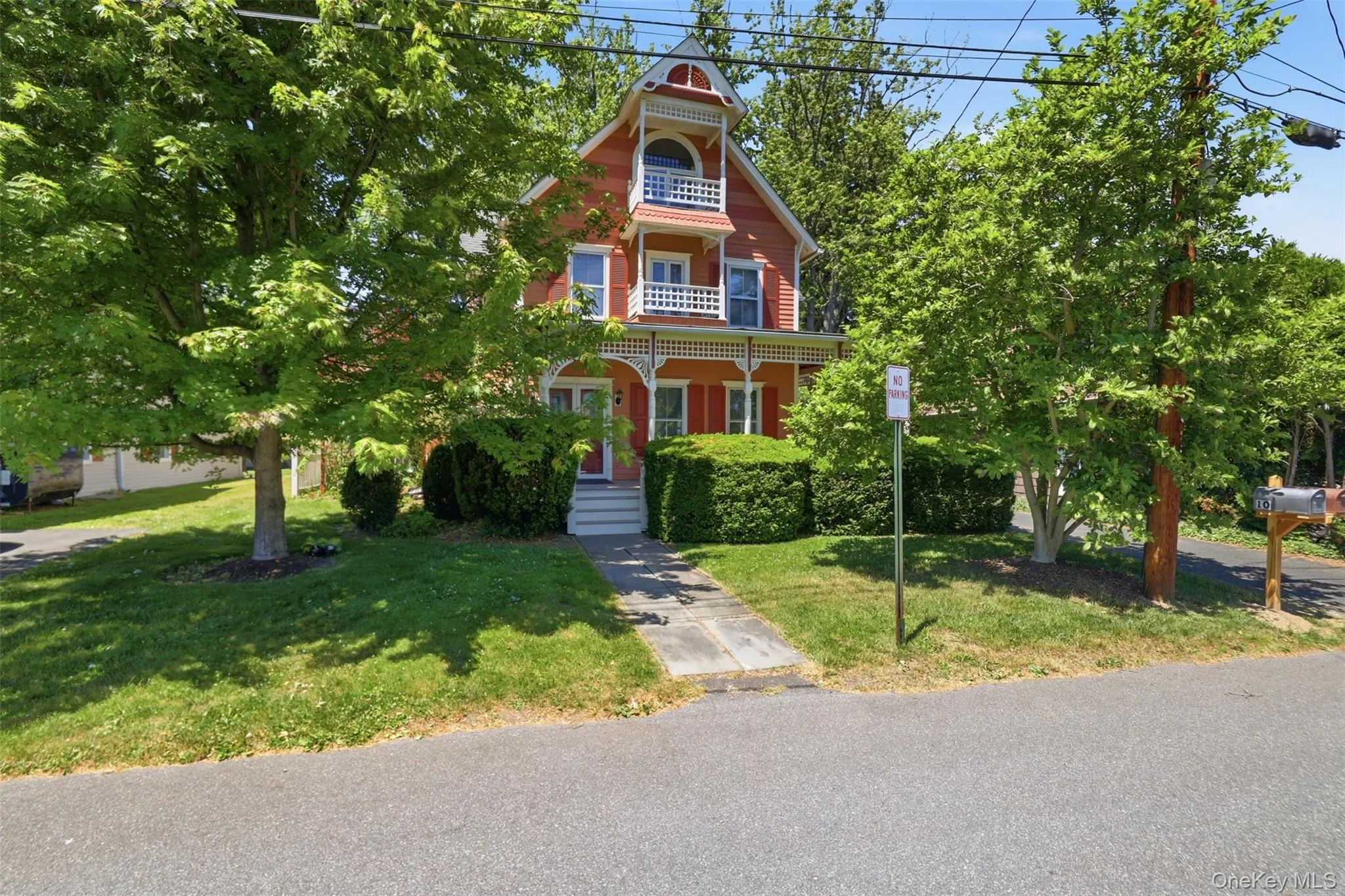 5 and 10 West Street, Marlboro, NY, 9 Bedrooms Bedrooms, 18 Rooms Rooms,9 BathroomsBathrooms,Residential,For Rent,West,0,1015999 5 and 10 West Street, Marlboro, NY, 9 Bedrooms Bedrooms, 18 Rooms Rooms,9 BathroomsBathrooms,Residential,For Rent,West,0,1015999