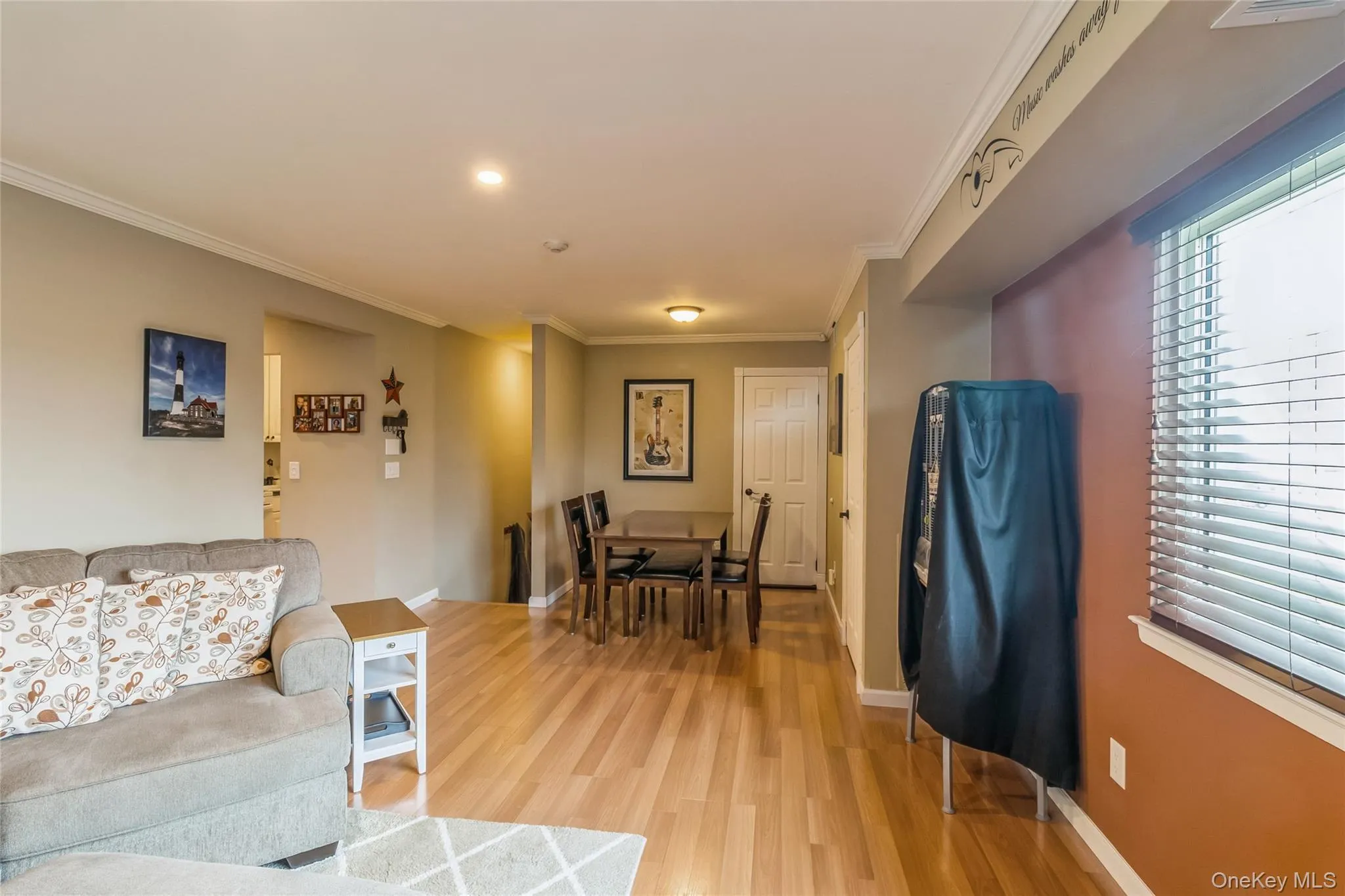 48 Pointe Cir S, Brookhaven, NY, 2 Bedrooms Bedrooms, 4 Rooms Rooms,1 BathroomBathrooms,Residential Lease,For Rent,Pointe Cir S,0,1016000 48 Pointe Cir S, Brookhaven, NY, 2 Bedrooms Bedrooms, 4 Rooms Rooms,1 BathroomBathrooms,Residential Lease,For Rent,Pointe Cir S,0,1016000