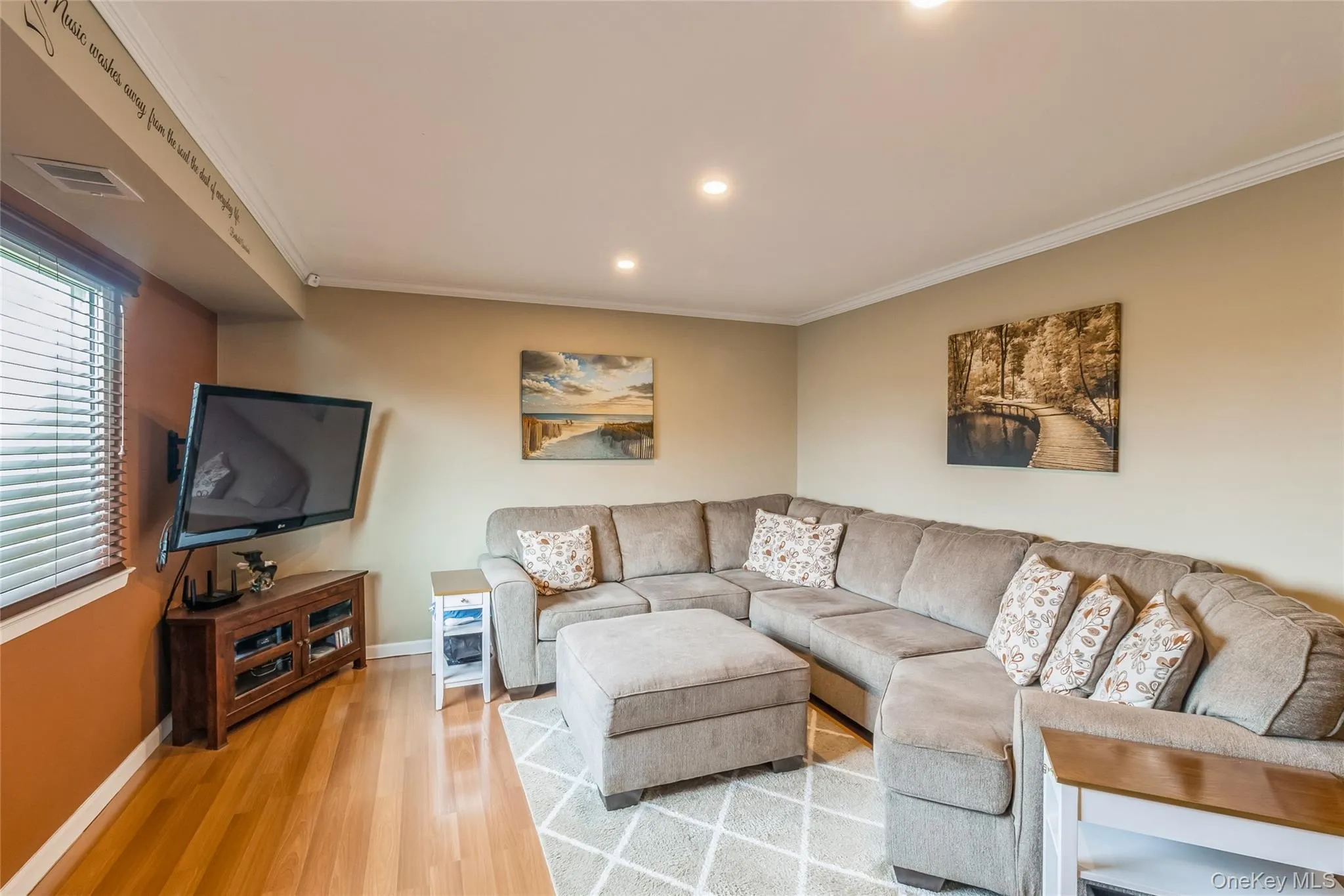 48 Pointe Cir S, Brookhaven, NY, 2 Bedrooms Bedrooms, 4 Rooms Rooms,1 BathroomBathrooms,Residential Lease,For Rent,Pointe Cir S,0,1016000 48 Pointe Cir S, Brookhaven, NY, 2 Bedrooms Bedrooms, 4 Rooms Rooms,1 BathroomBathrooms,Residential Lease,For Rent,Pointe Cir S,0,1016000