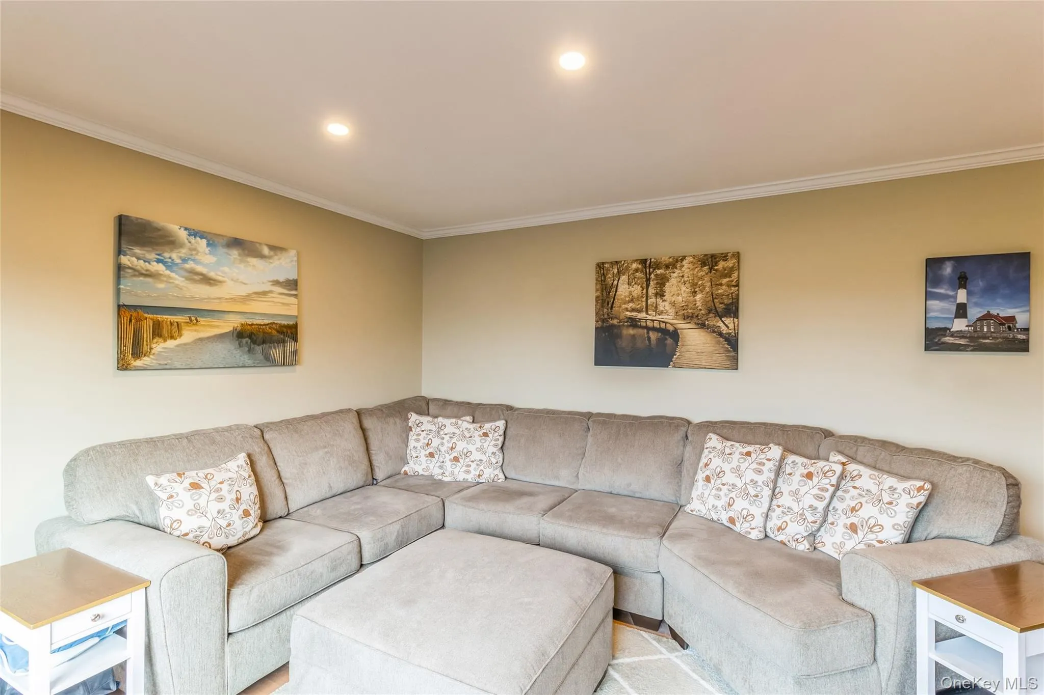 48 Pointe Cir S, Brookhaven, NY, 2 Bedrooms Bedrooms, 4 Rooms Rooms,1 BathroomBathrooms,Residential Lease,For Rent,Pointe Cir S,0,1016000 48 Pointe Cir S, Brookhaven, NY, 2 Bedrooms Bedrooms, 4 Rooms Rooms,1 BathroomBathrooms,Residential Lease,For Rent,Pointe Cir S,0,1016000