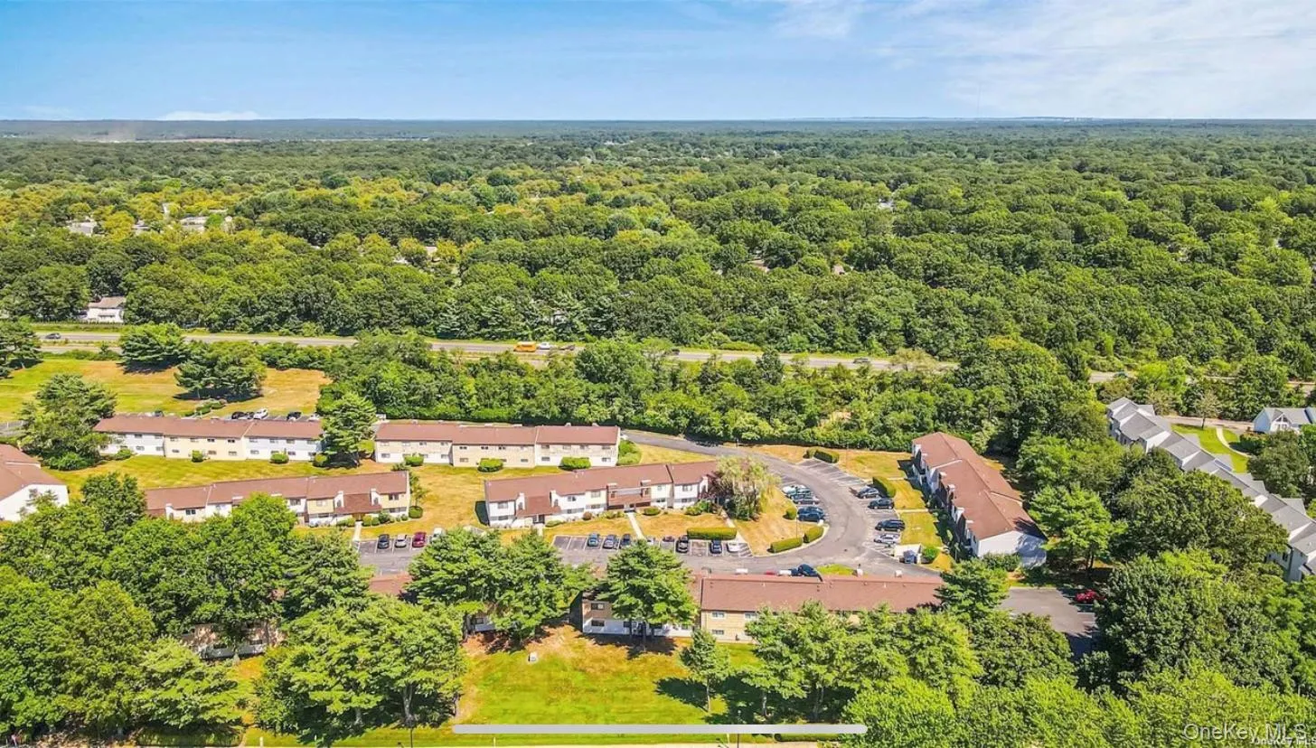 48 Pointe Cir S, Brookhaven, NY, 2 Bedrooms Bedrooms, 4 Rooms Rooms,1 BathroomBathrooms,Residential Lease,For Rent,Pointe Cir S,0,1016000 48 Pointe Cir S, Brookhaven, NY, 2 Bedrooms Bedrooms, 4 Rooms Rooms,1 BathroomBathrooms,Residential Lease,For Rent,Pointe Cir S,0,1016000