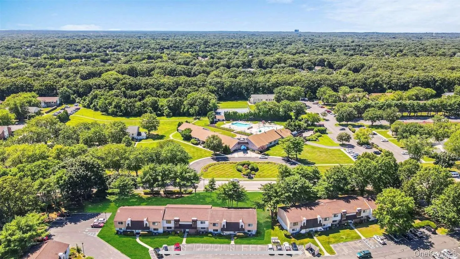 48 Pointe Cir S, Brookhaven, NY, 2 Bedrooms Bedrooms, 4 Rooms Rooms,1 BathroomBathrooms,Residential Lease,For Rent,Pointe Cir S,0,1016000 48 Pointe Cir S, Brookhaven, NY, 2 Bedrooms Bedrooms, 4 Rooms Rooms,1 BathroomBathrooms,Residential Lease,For Rent,Pointe Cir S,0,1016000