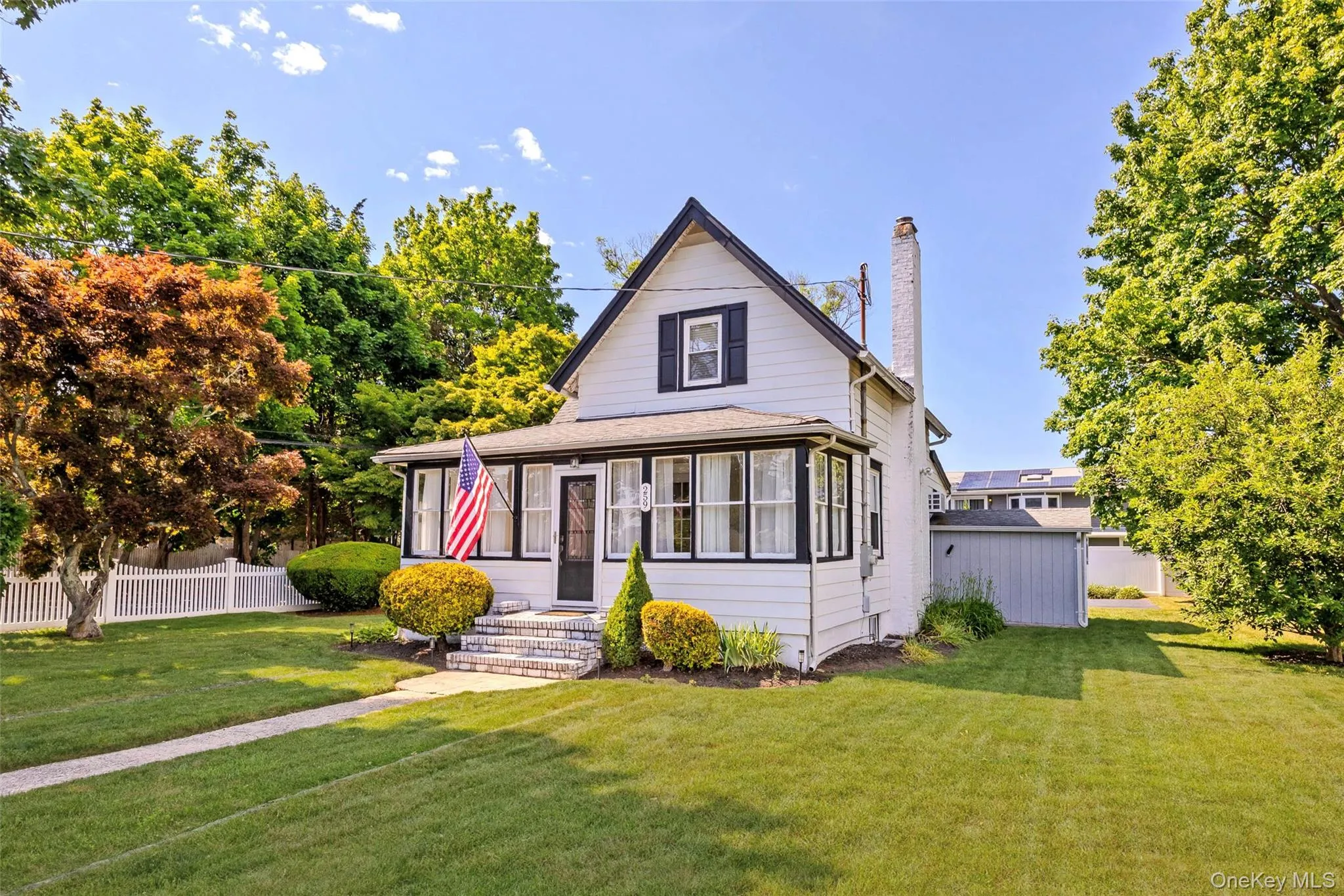 259 Woodlawn Avenue, Smithtown, NY, 3 Bedrooms Bedrooms, 6 Rooms Rooms,1 BathroomBathrooms,Residential,For Rent,Woodlawn,0,1016001 259 Woodlawn Avenue, Smithtown, NY, 3 Bedrooms Bedrooms, 6 Rooms Rooms,1 BathroomBathrooms,Residential,For Rent,Woodlawn,0,1016001