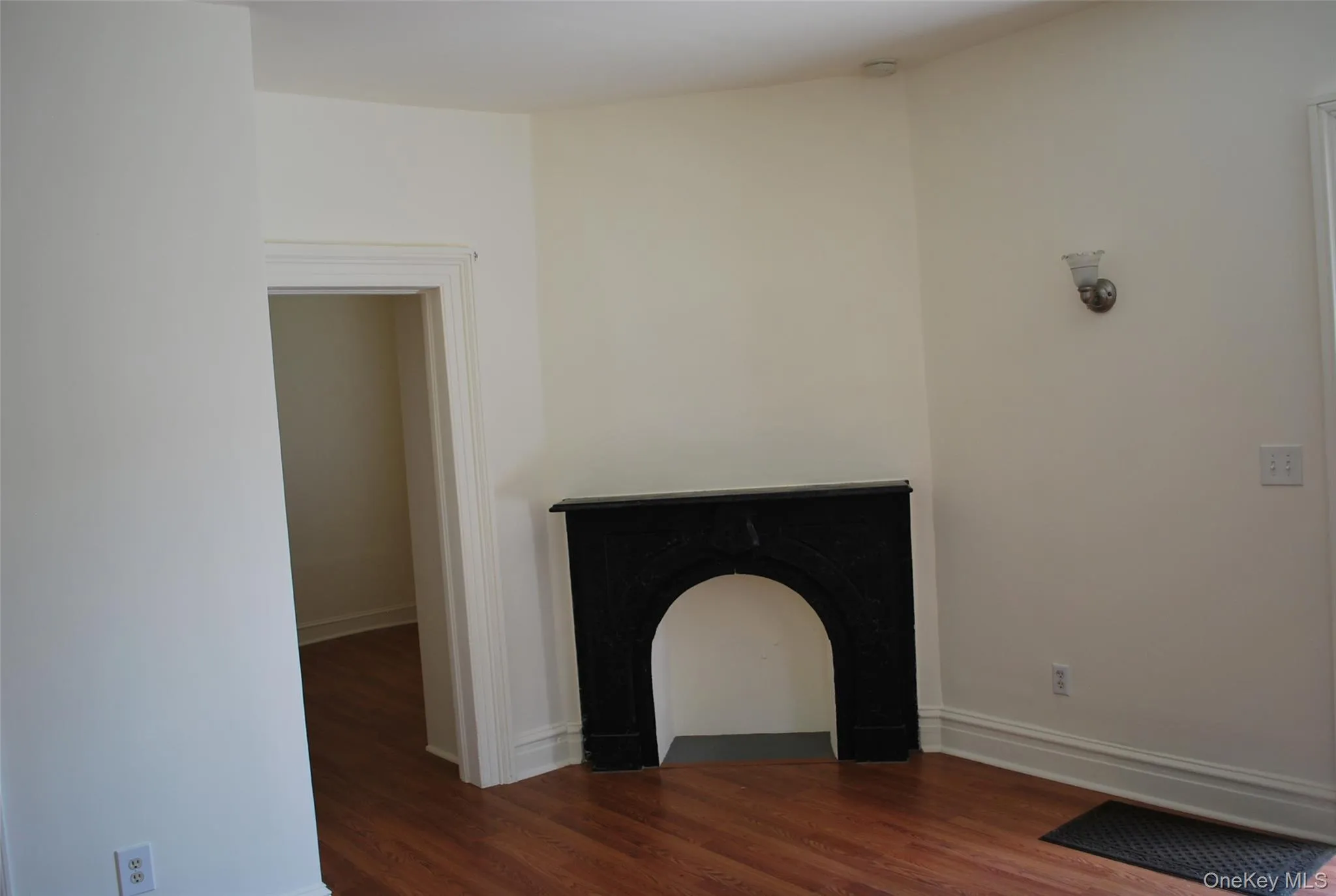 7 Orchard Street, Warwick (town), NY, 1 Bedroom Bedrooms, 3 Rooms Rooms,1 BathroomBathrooms,Residential Lease,For Rent,Orchard,0,1016003 7 Orchard Street, Warwick (town), NY, 1 Bedroom Bedrooms, 3 Rooms Rooms,1 BathroomBathrooms,Residential Lease,For Rent,Orchard,0,1016003